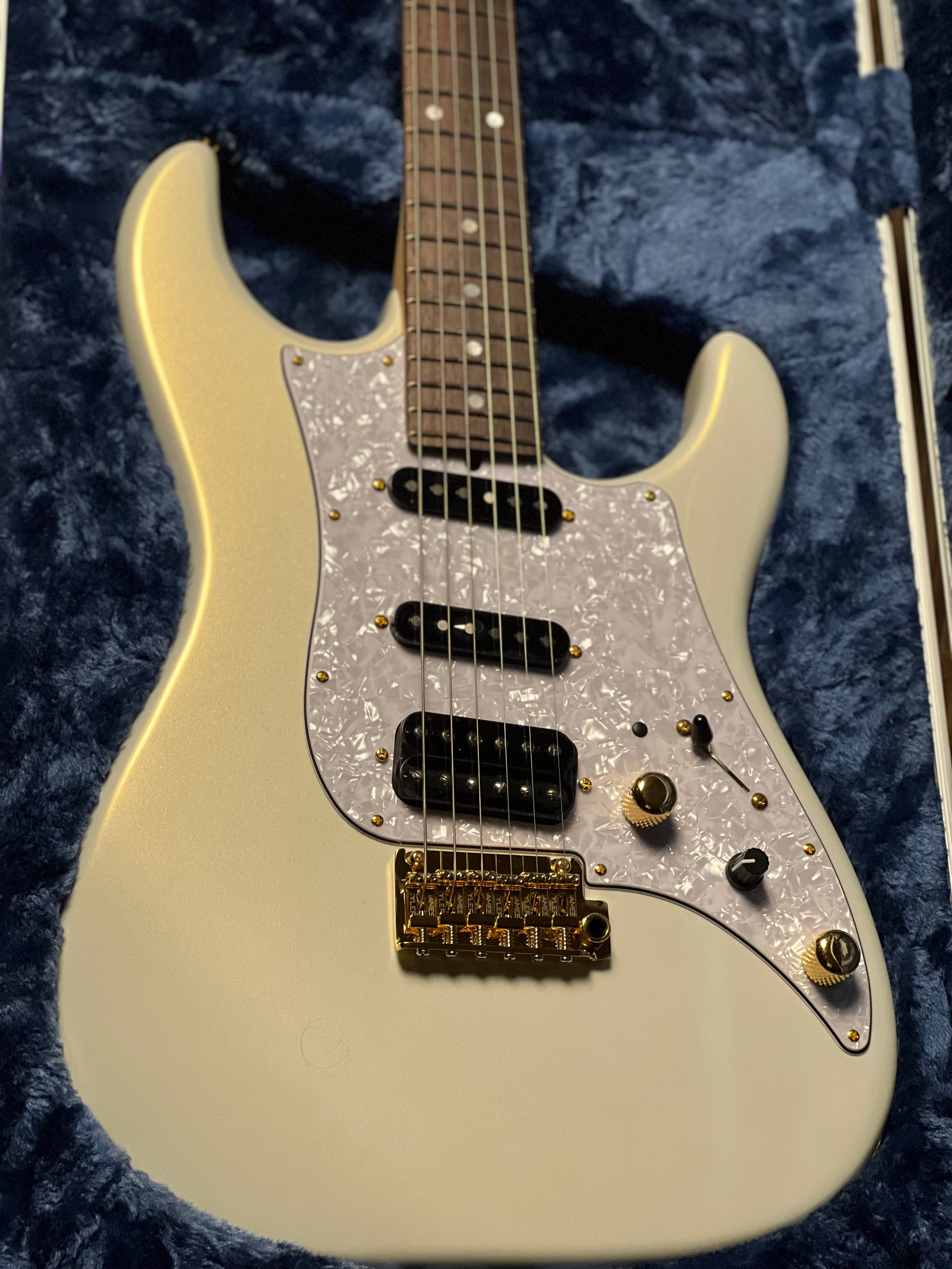 James Tyler JTG in White Pearl Metallic JTMK-125000811