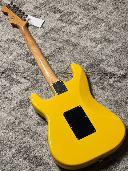 Squier FSR Classic Vibe 50s Stratocaster HSS with  w/Black Pickguard in Graffiti Yellow