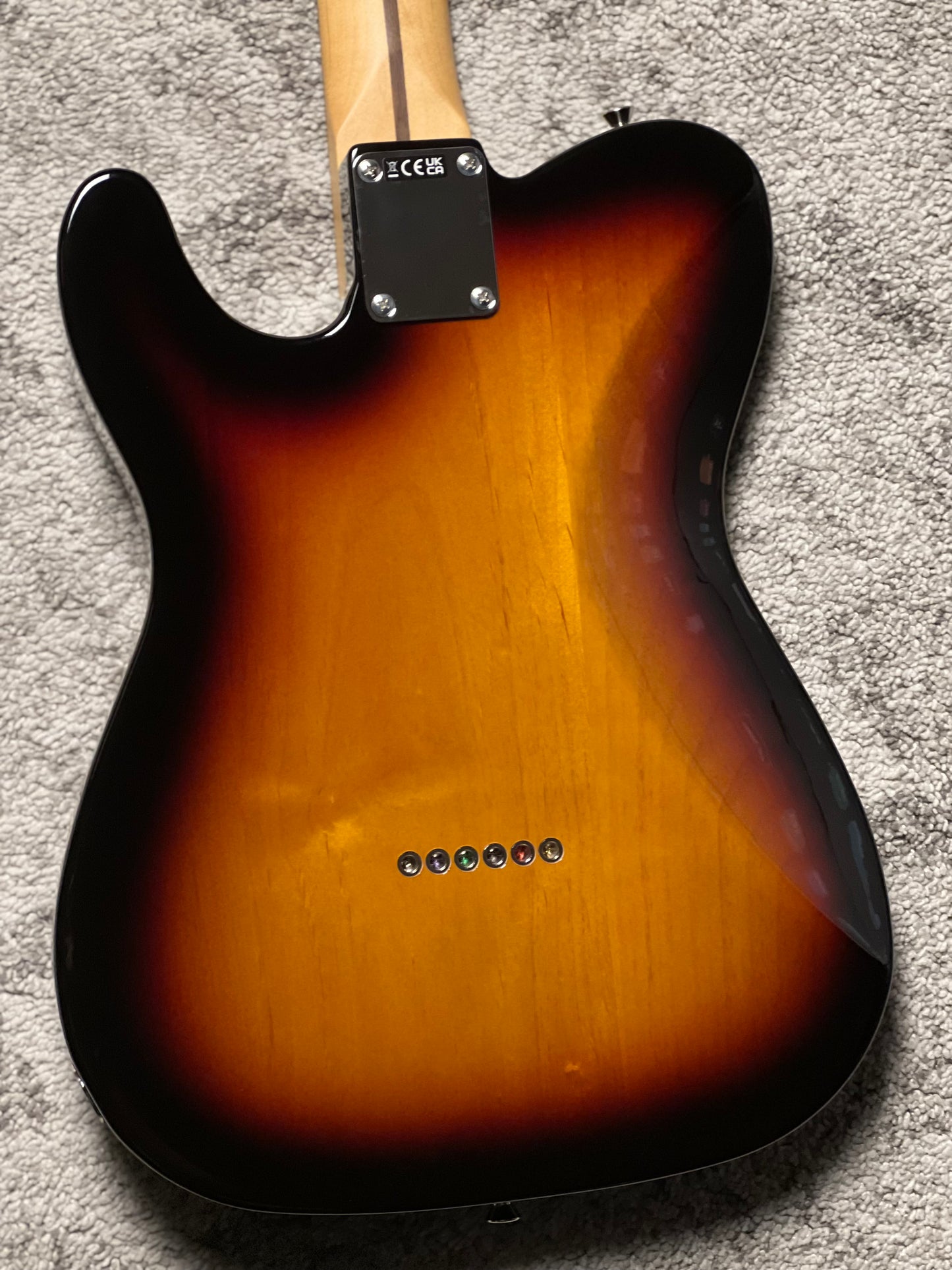 Fender Japan Hybrid II Telecaster with RW FB in 3-Color Sunburst JD24023352