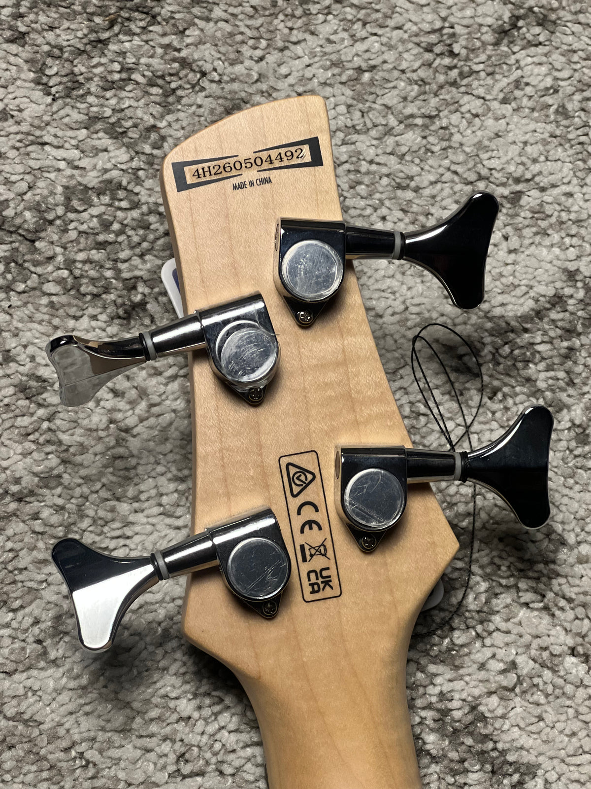 Ibanez GSR200-BMT 4-String in Blue Moon Burst