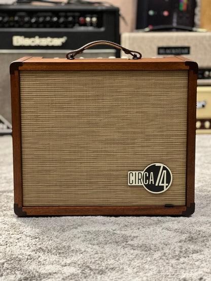 Taylor AV150-10 Circa 74 Acoustic Guitar Amp w/Stand in Mahogany