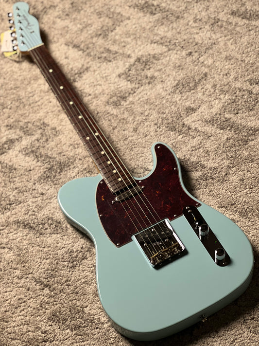 Fender FSR Collection Hybrid II Telecaster with RW FB in Daphne Blue JD23018075