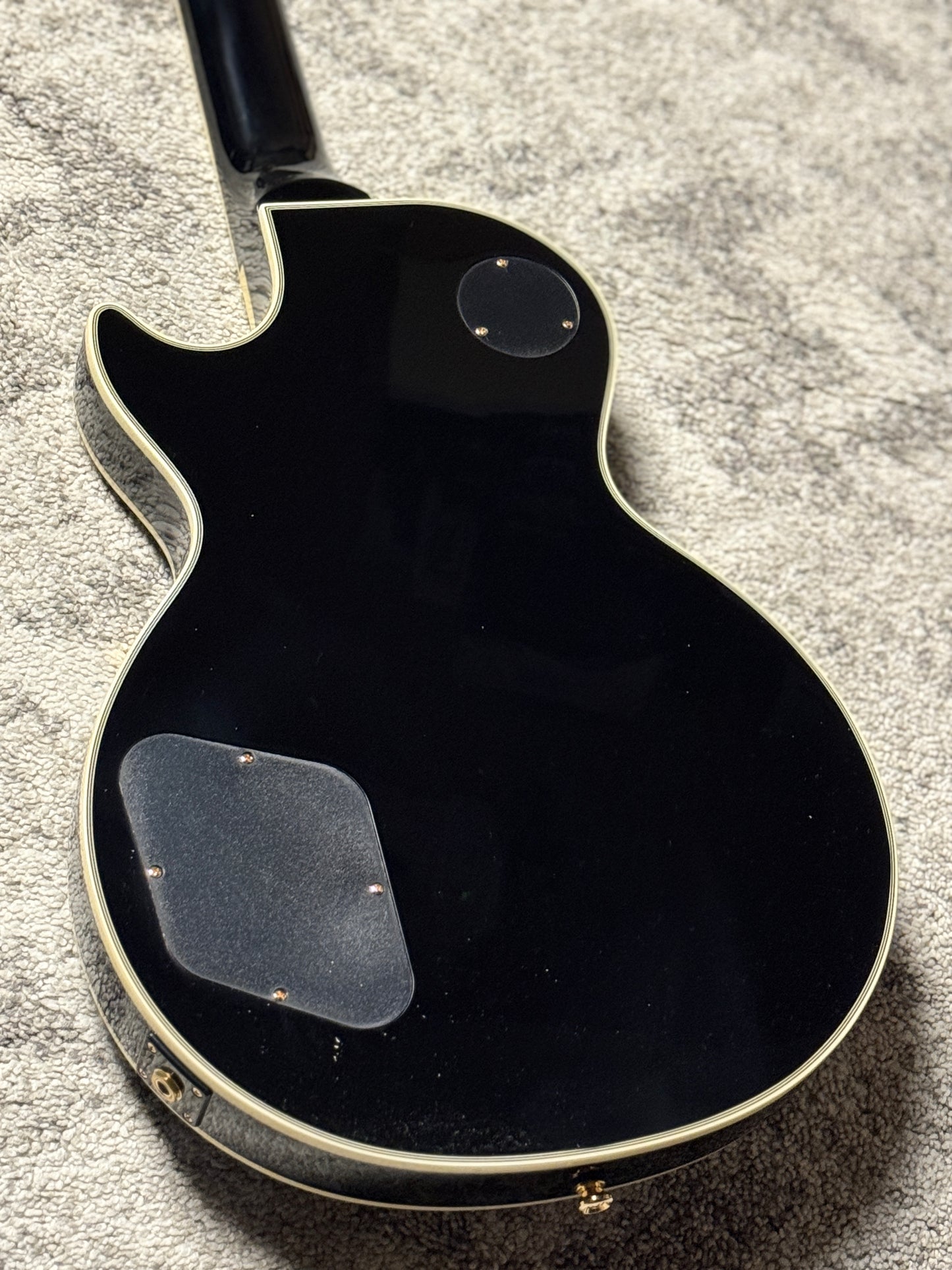 Epiphone Les Paul Custom Black Beauty 3 Pickup in Ebony Limited Edition