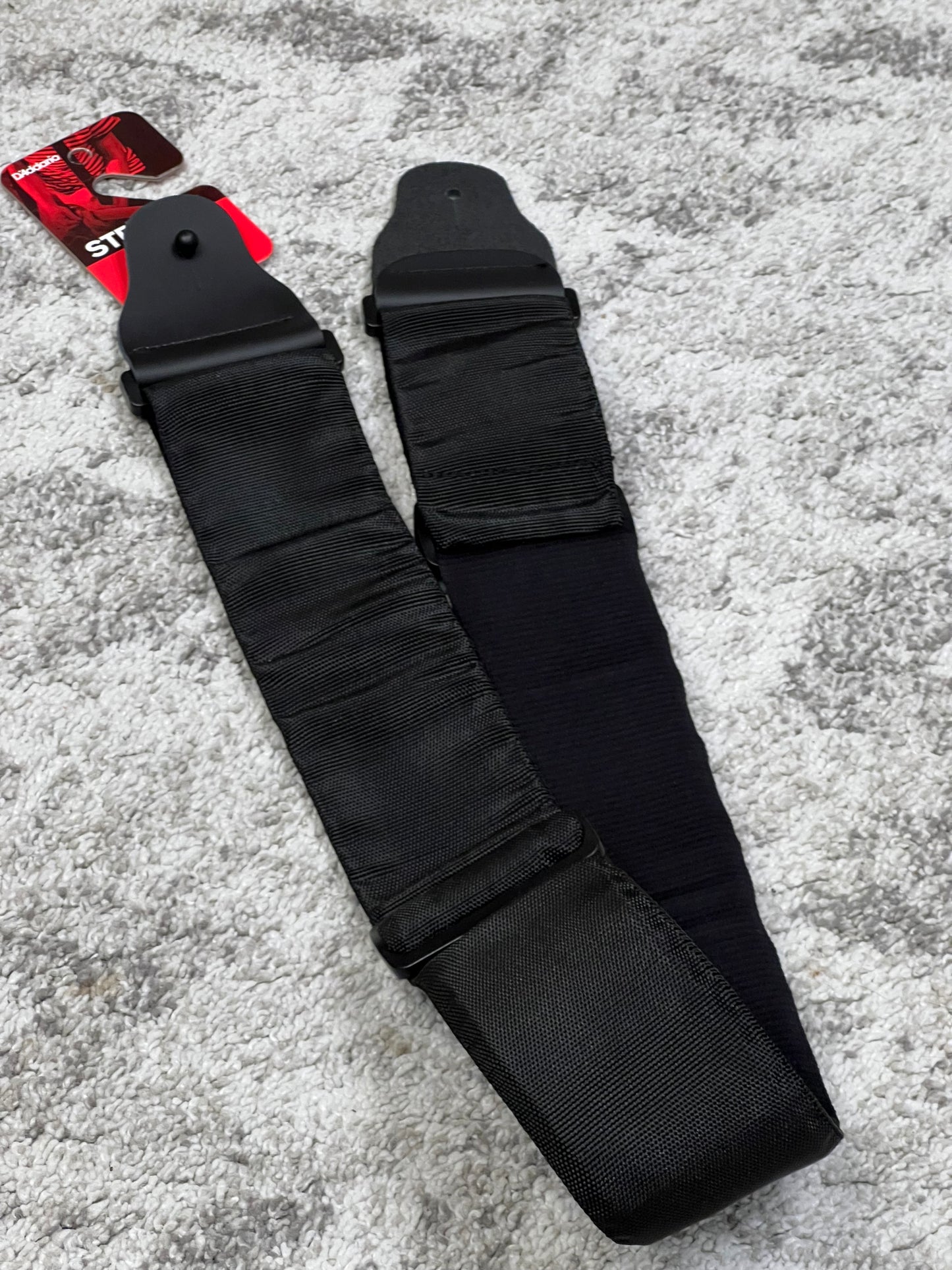 D Addario Bass Guitar Strap w/ Internal Pad in Black 74T000