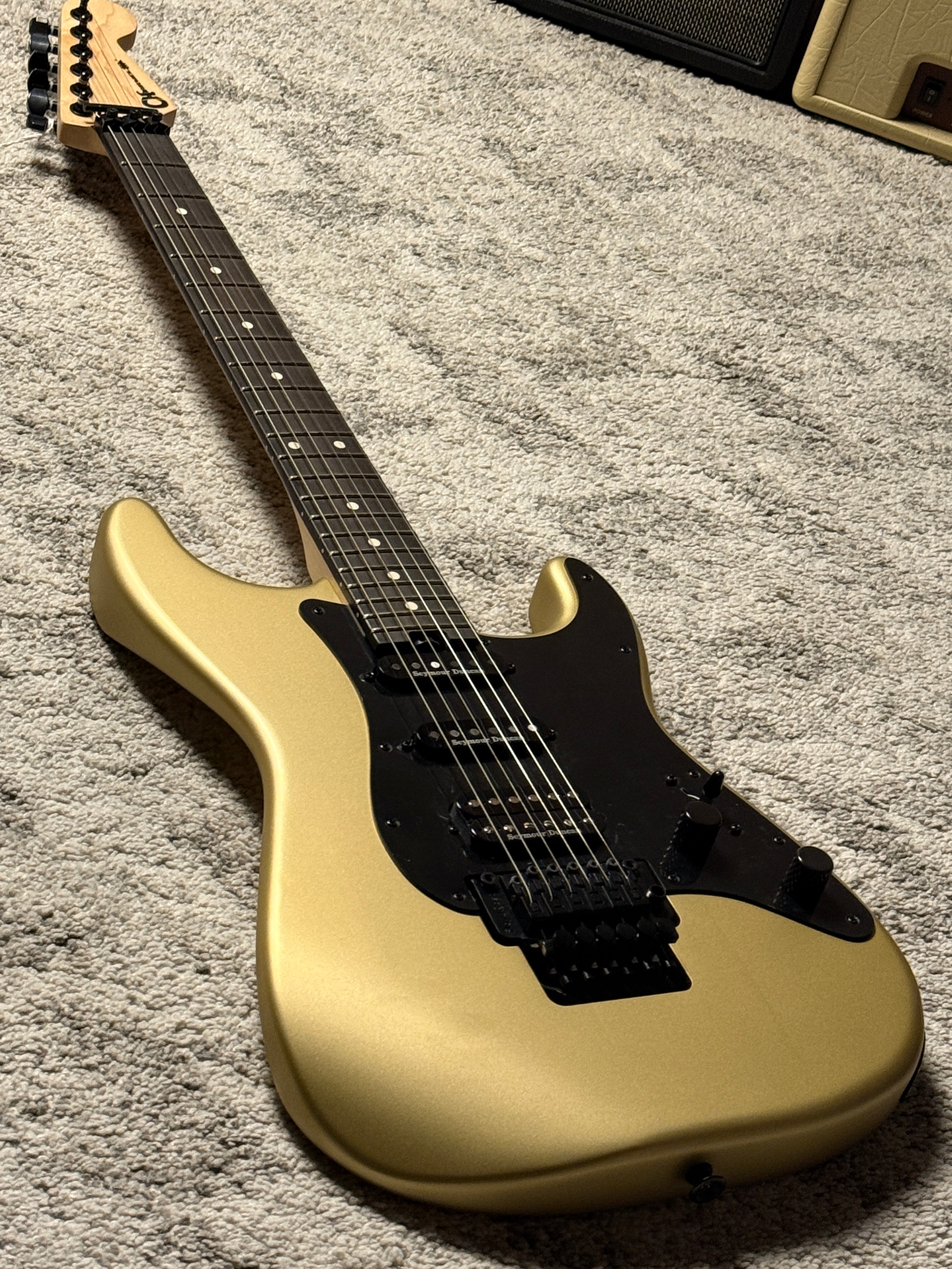 Charvel – nafiriguitar.com