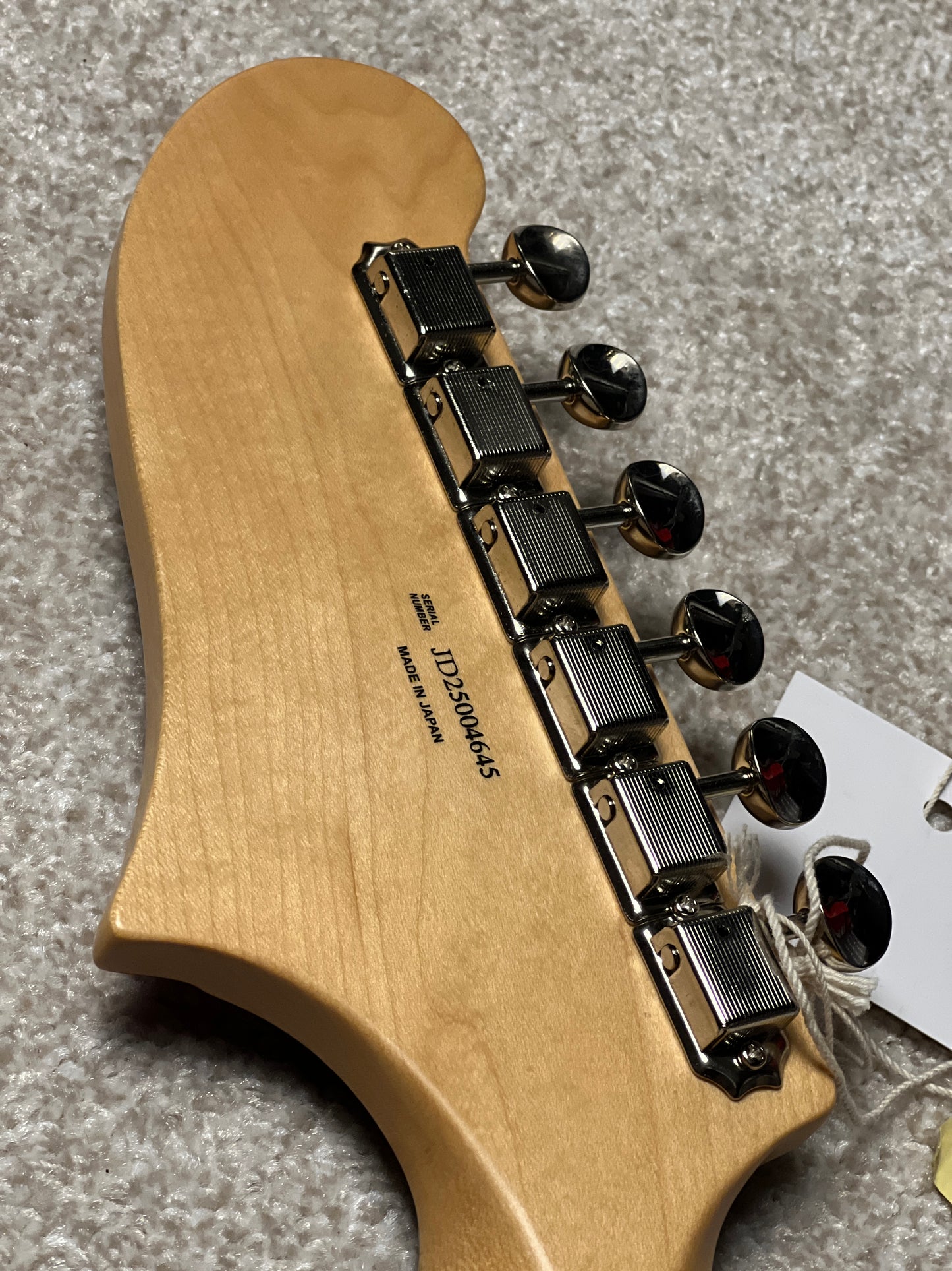 Fender MIJ Limited Starmaster with RW FB in Candy Apple Red