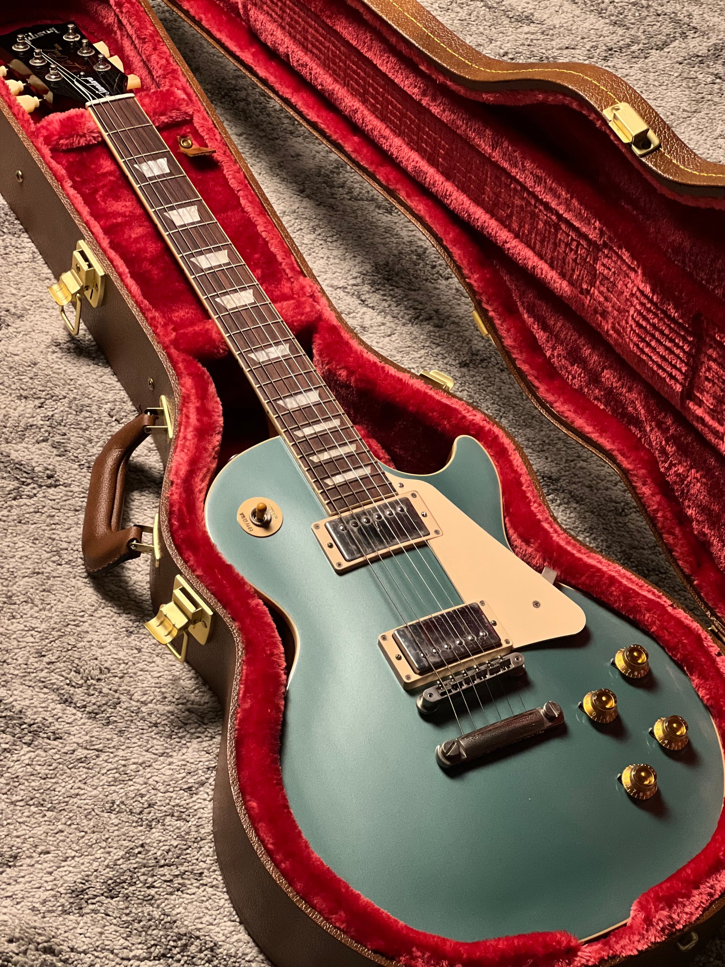 Gibson LP Standard 50s Plain Top in Inverness Green with Case 229830035