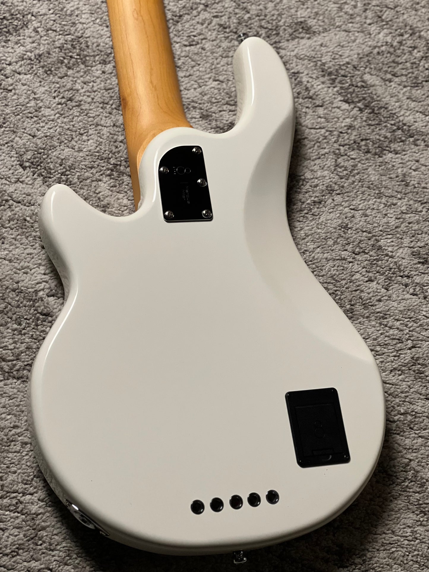 Sire Marcus Miller Z3 5-String Bass Guitar in Antique White