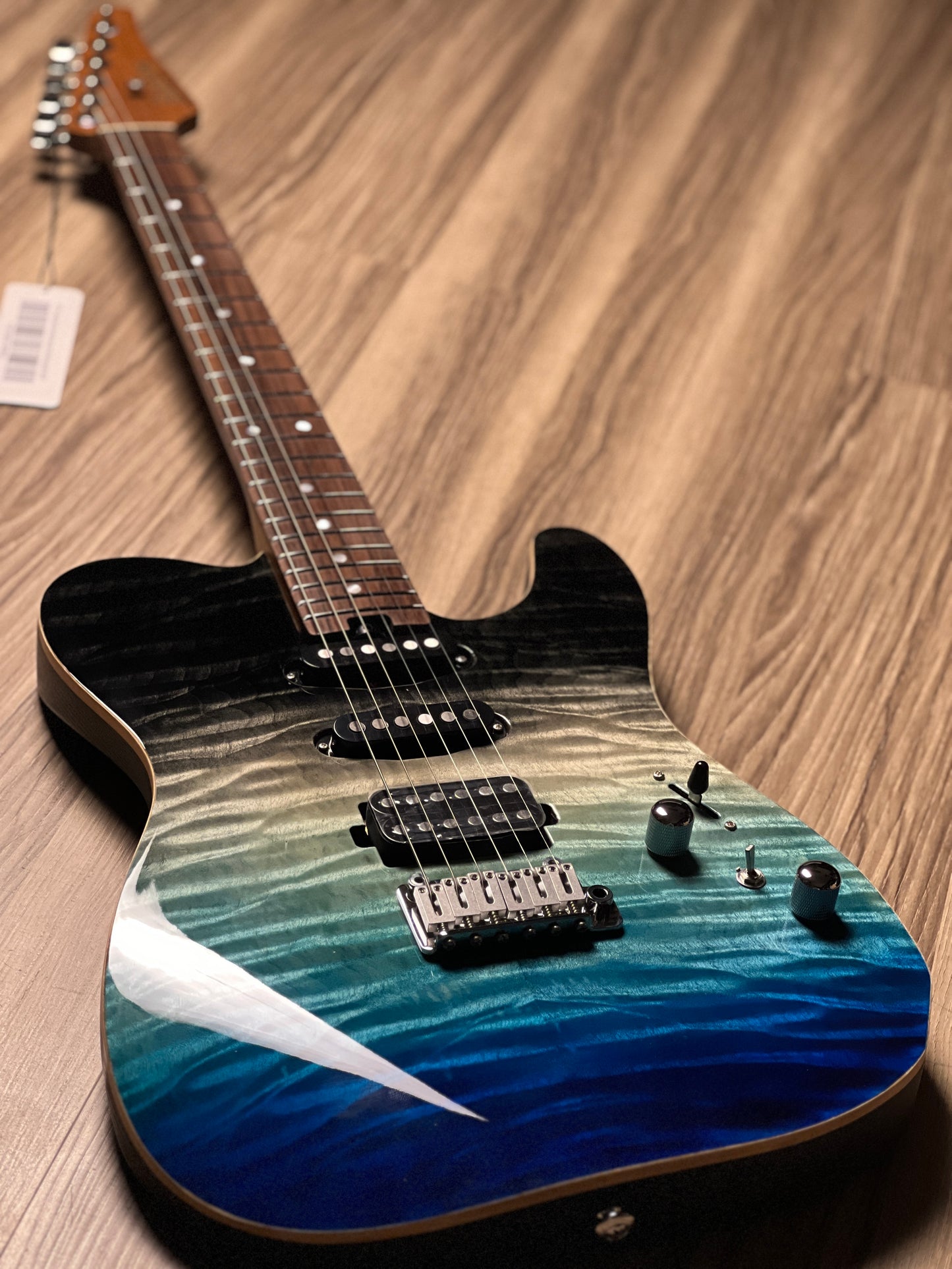 Soloking MT-1 Custom 22 HSS Quilt With Rosewood FB in Ocean Storm Double Wipeout JESCAR