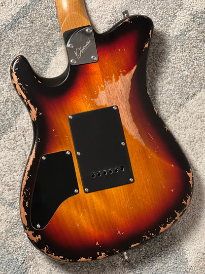 Dhatarattha Performance DTL HH in 3-Tone Sunburst Relic with RW FB