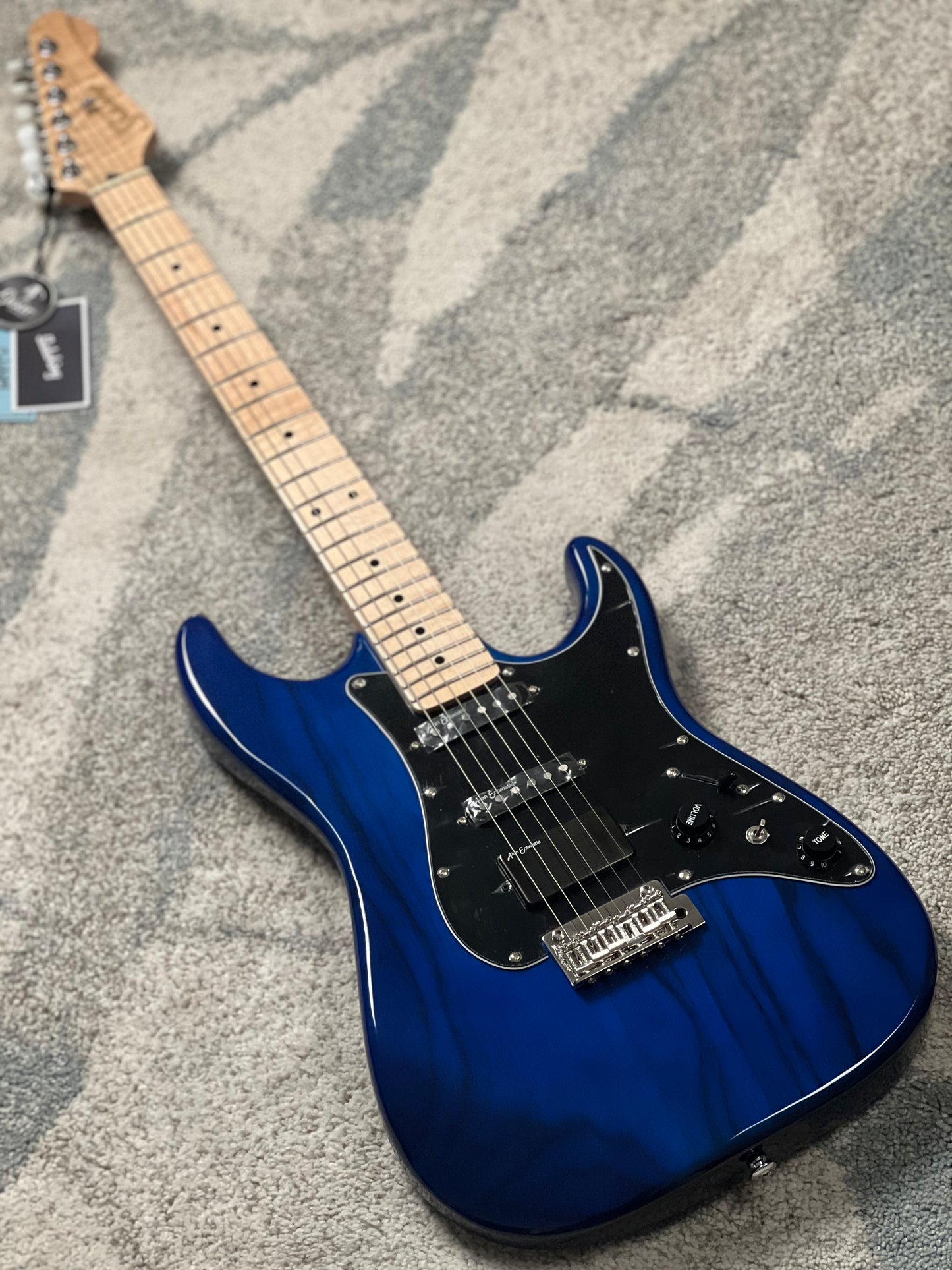 Soloking MS-1 Tibute FMN ASH in Transparent Blue with Flame Maple Neck