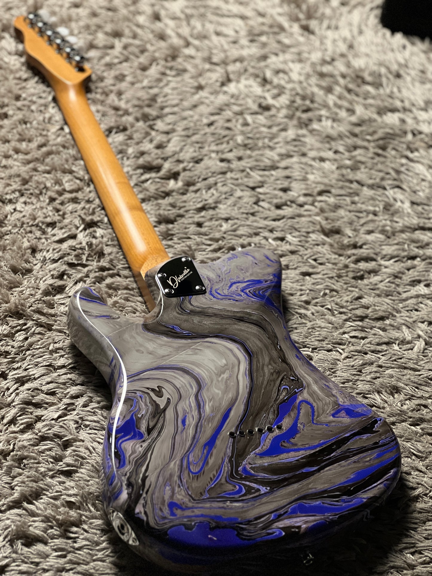 Dhatarattha Custom DTL Artist Hand Paint "Marble Swirl”