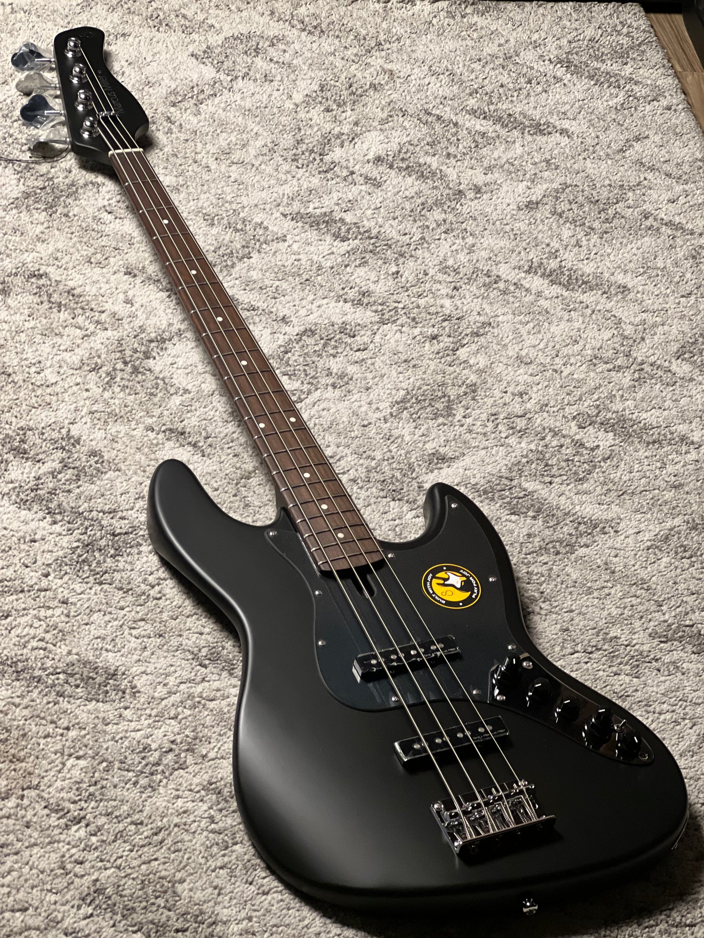 Sire Marcus Miller V3-4 ST 2nd Generation in Black Satin