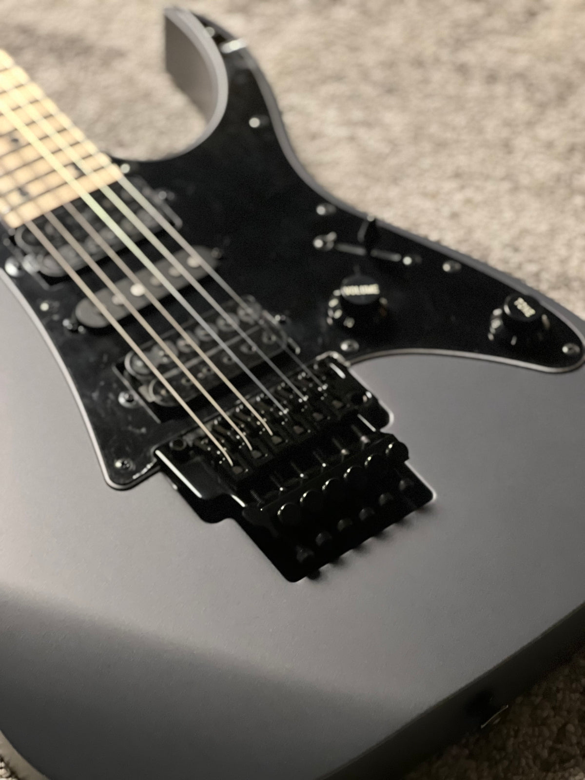 Ibanez RG550-GRF in Black Flat