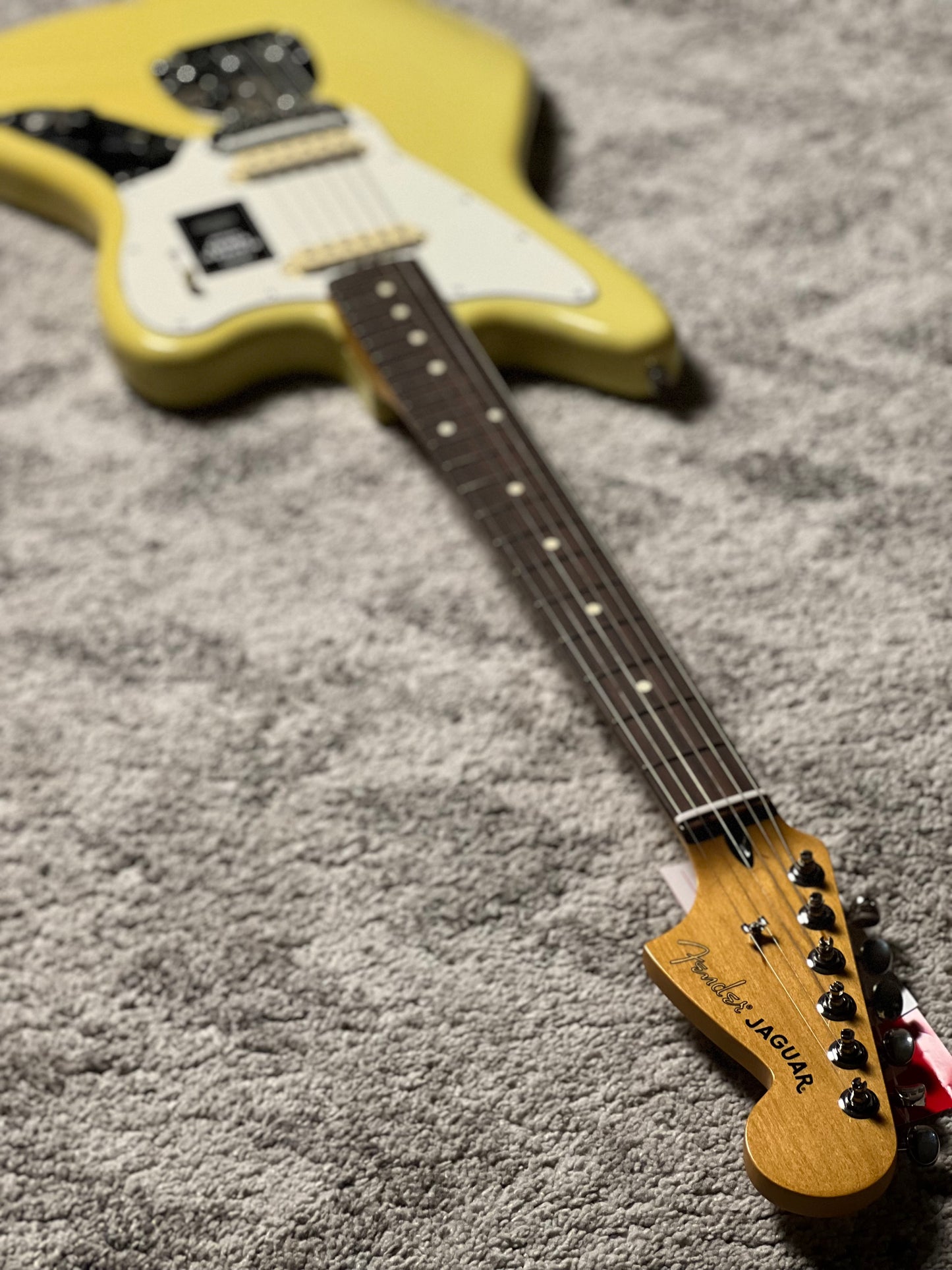 Fender Player II Jaguar With RW FB in Hialeah Yellow