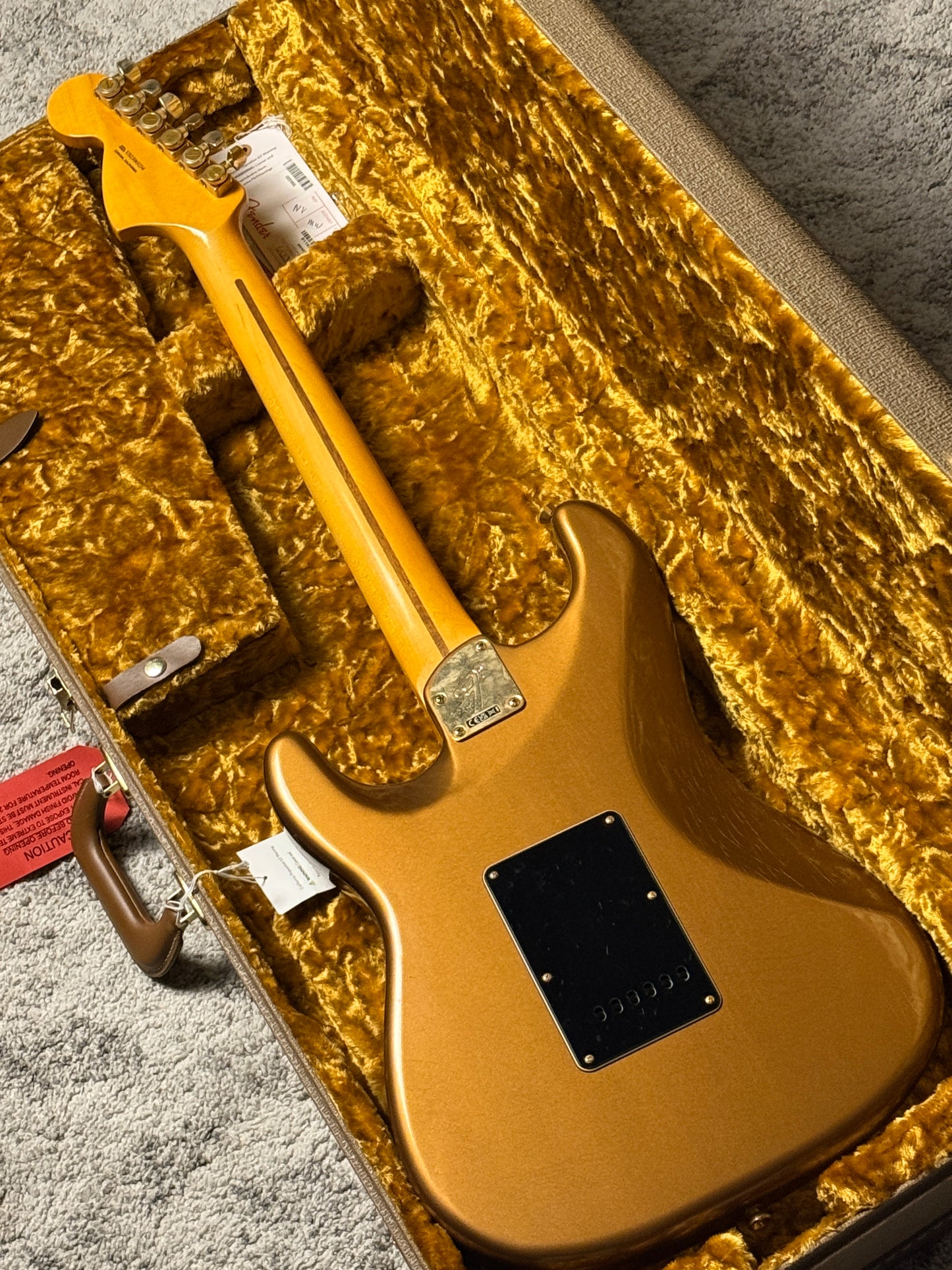 Fender Limited Edition Bruno Mars Stratocaster with Maple FB in Mars Mocha US23065234
