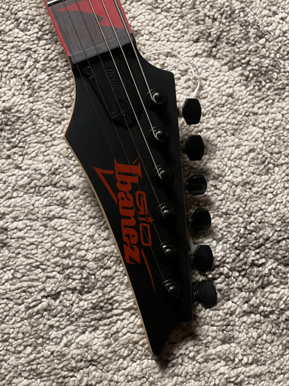 Ibanez Gio GRG131DX-BKF in Black Flat