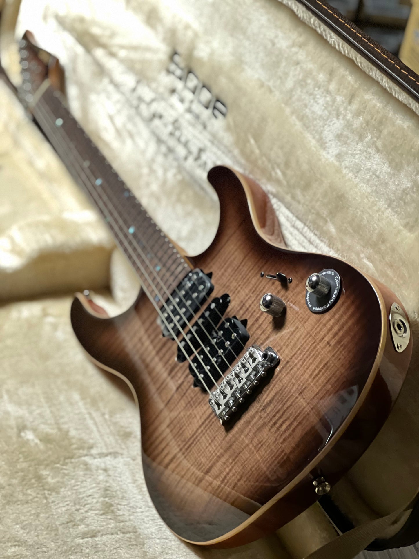 SQOE SEIB998 HSH BK in Caramel Black