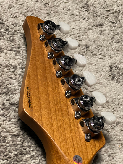 Dhatarattha Custom DTL HH Flame in Atlantic Ocean Blue with Rosewood FB