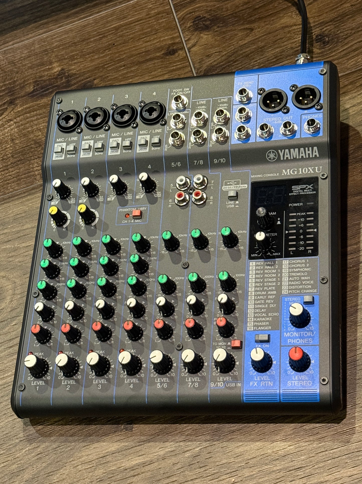 Yamaha Mixer MG10XU