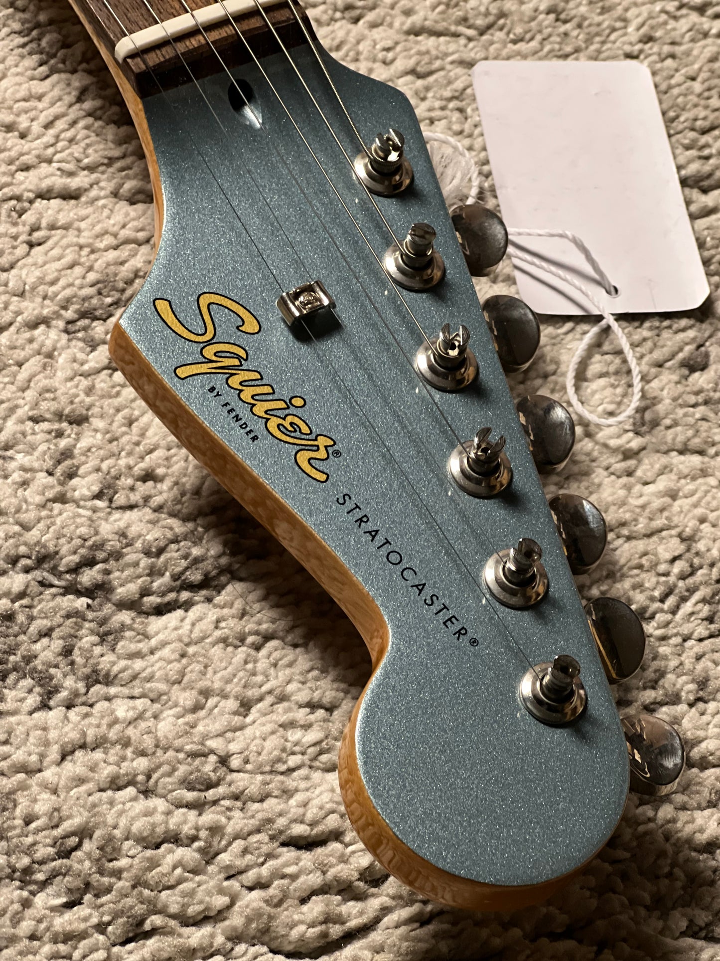 Squier FSR Classic Vibe 60s Stratocaster HSS Electric with Laurel FB in Ice Blue Metallic