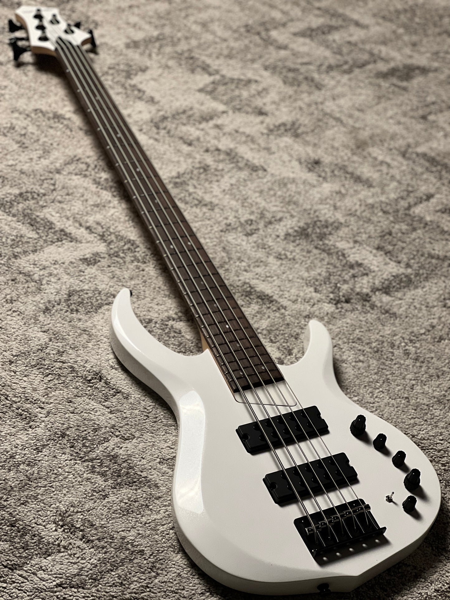 Sire Marcus Miller M2 5 String 2nd Gen Electric Bass in White Pearl