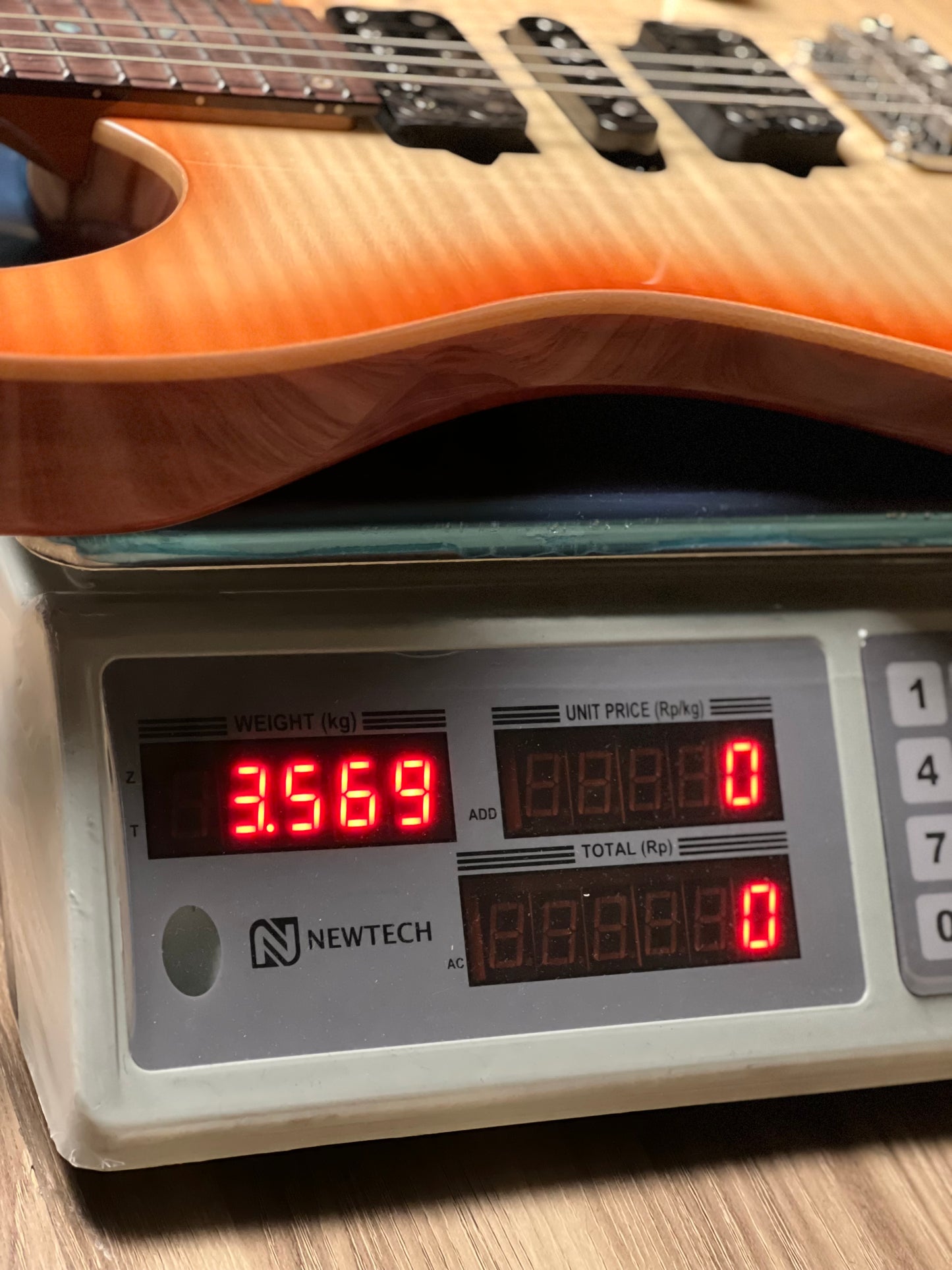 SQOE SEIB998 HSH NY in Amber Orange