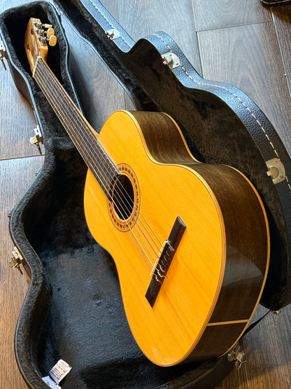 Manuel Rodriguez Caballero 10 Cutaway Nylon String Acoustic-Electric Guitar Natural with Case S/N 08800 (USED)