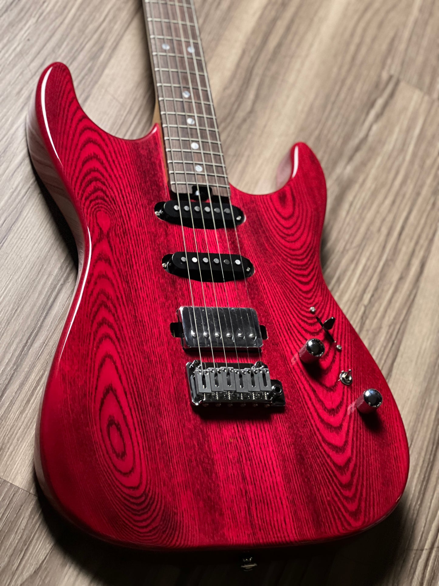 Soloking MS-1 Custom in Transparent Magenta with Roasted Maple Neck and Ash Body