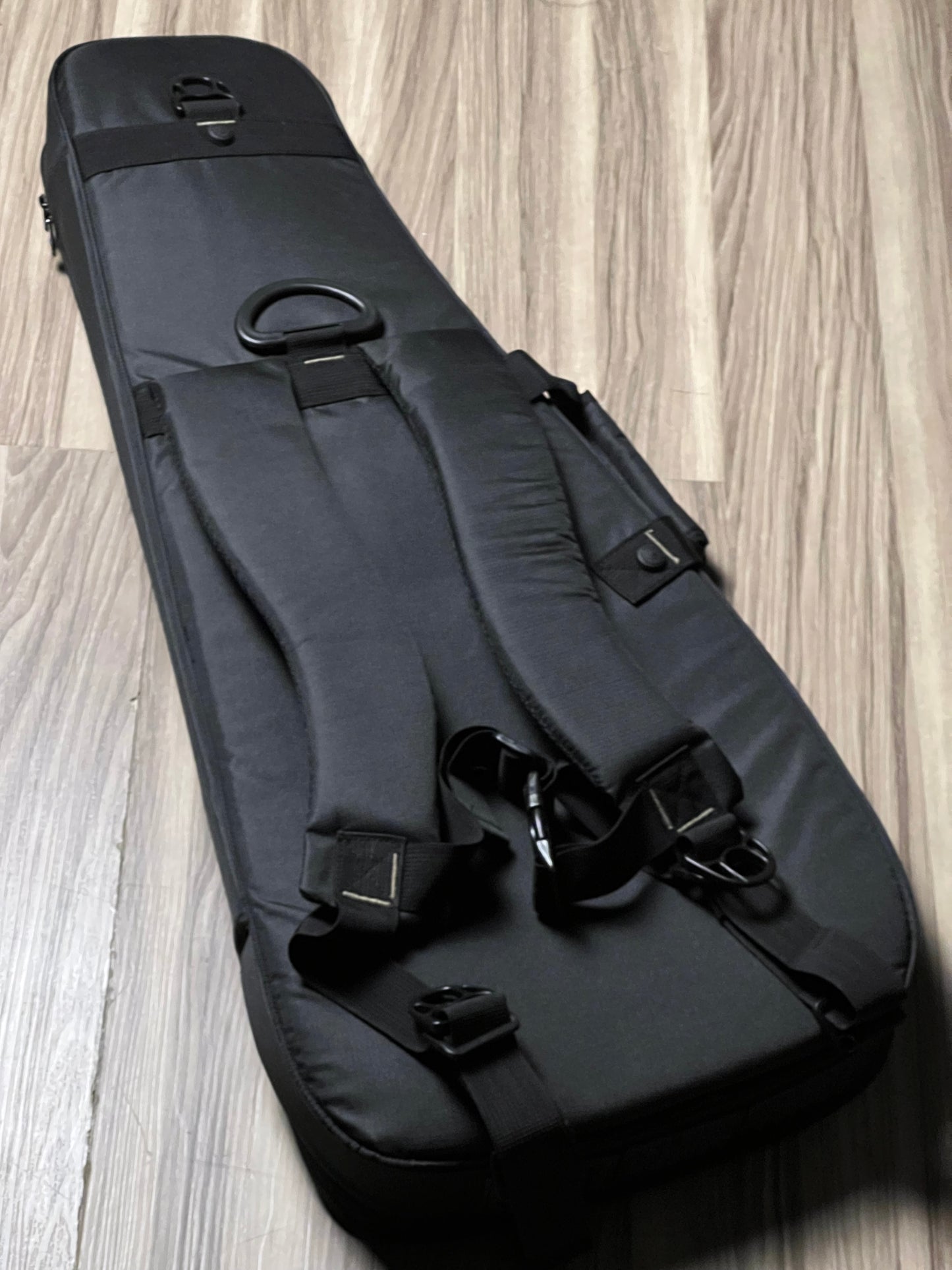 Enormous Essential Lightweight Gigbag for Headless Guitar