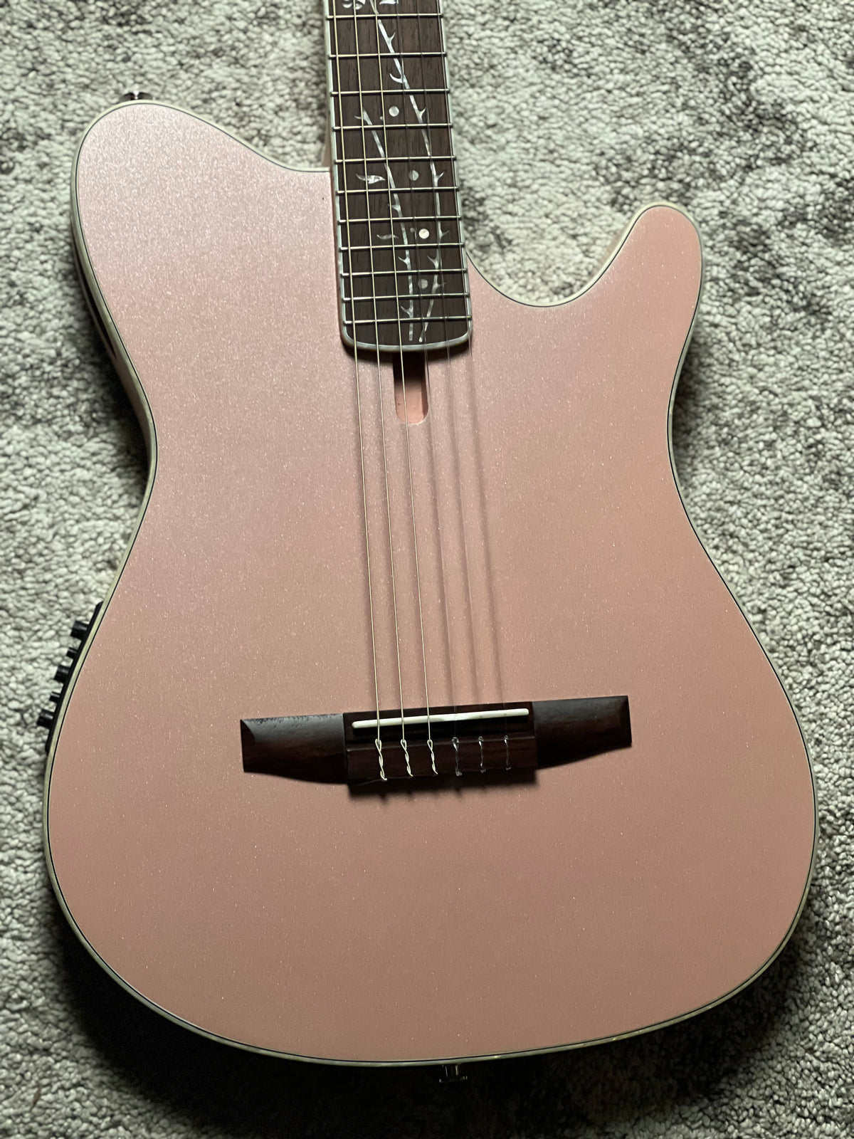 Ibanez TOD10N-PAF Tim Henson Signature Nylon String in Pearl Pink Flat