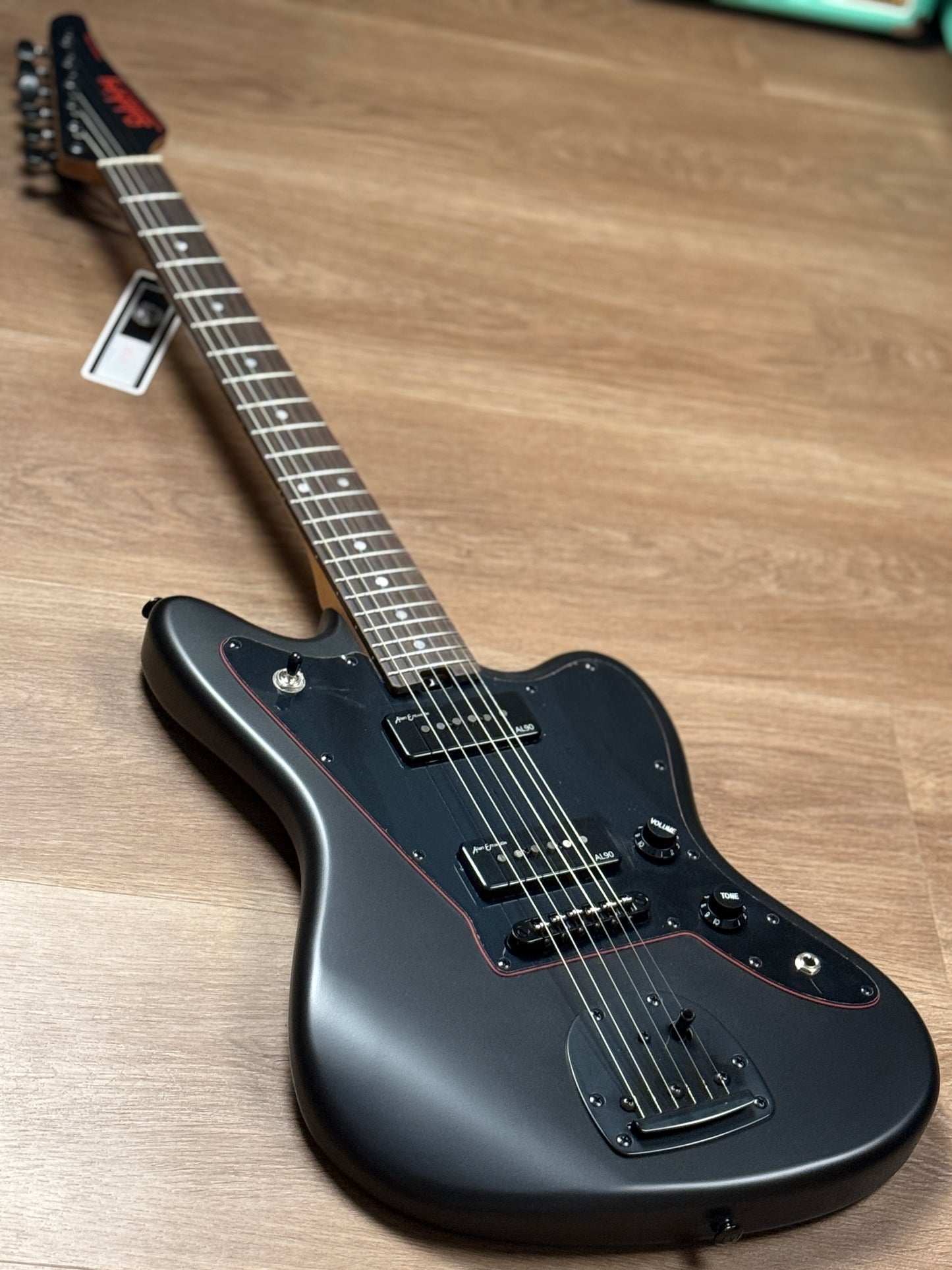 Soloking JM40 Offset in Noir Black Limited Edition
