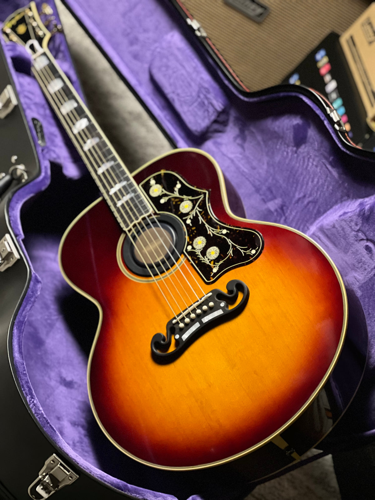 Epiphone Pre-war SJ-200 Rosewood Reissue Acoustic-electric Guitar in Vintage Sunburst