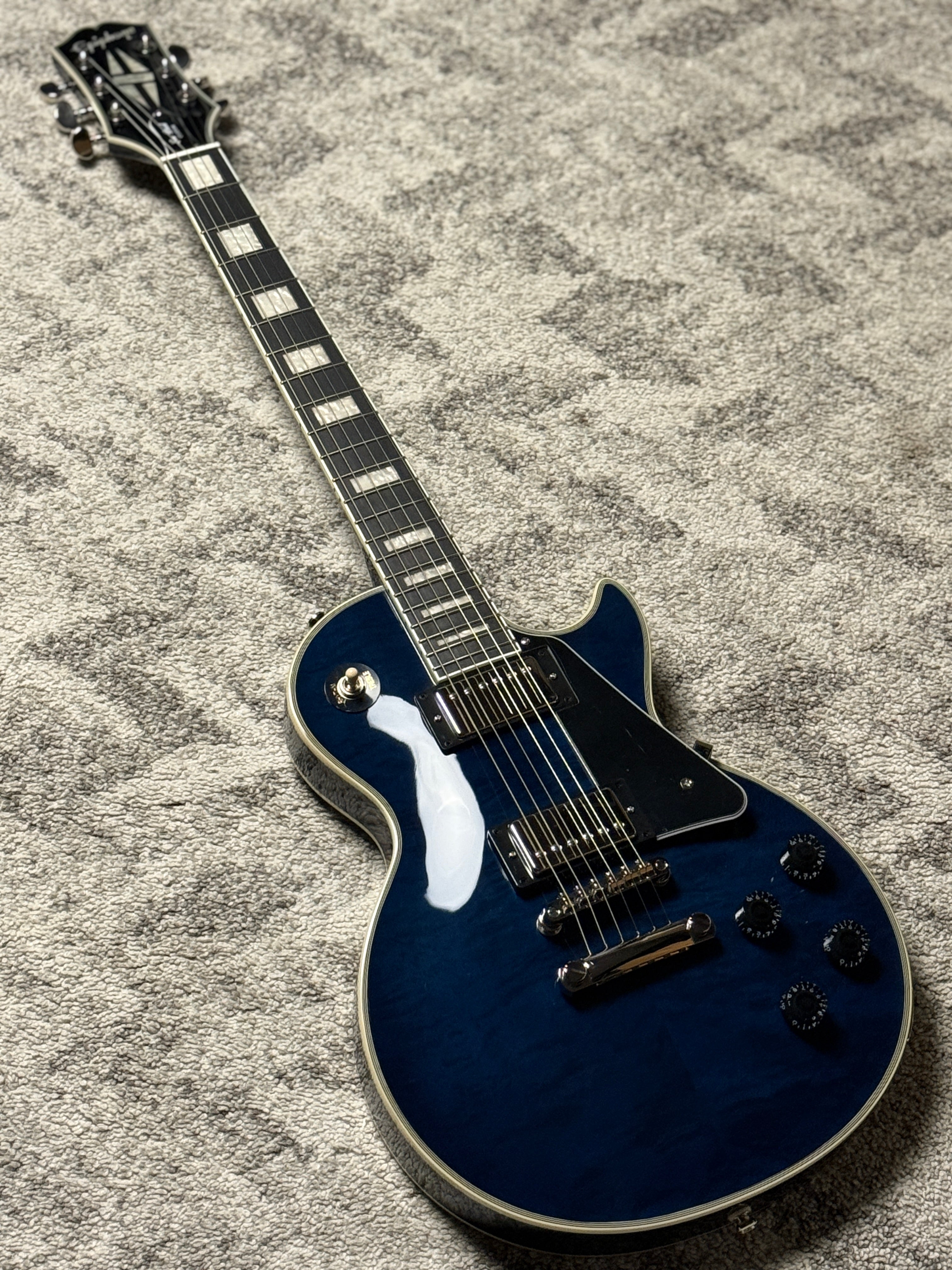 Epiphone Les Paul Custom Quilt in Viper Blue w/Premium GigBag