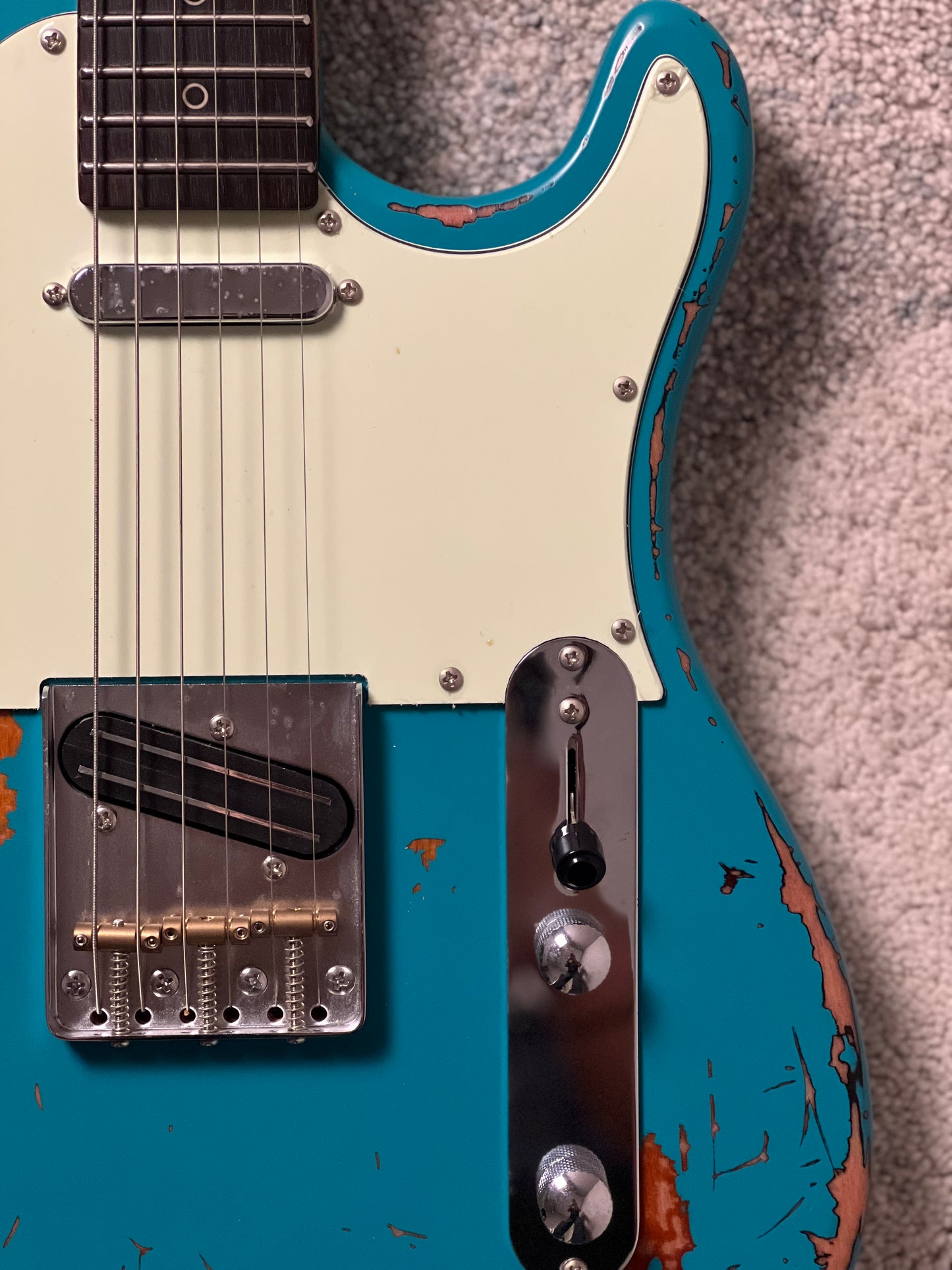 Dhatarattha Performance DTL in Christmas Spruce Over Sunburst with RW FB and Nitrocellulose Lacquer Relic