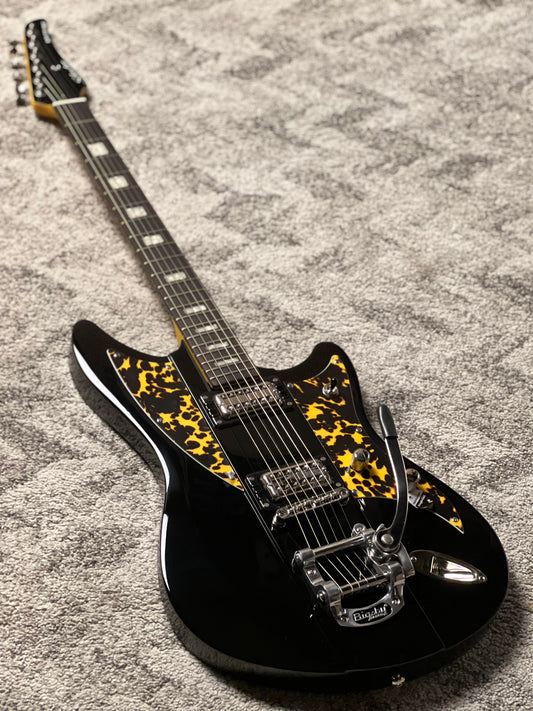 Schecter Spitfire Solid-Body in Black Leopard