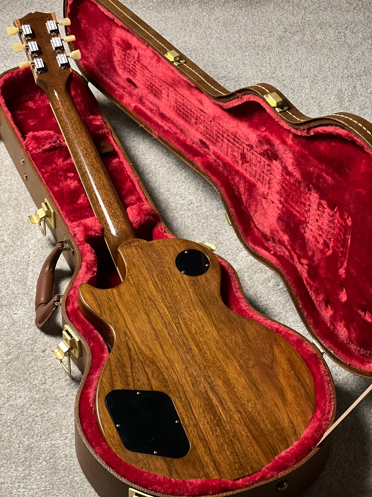 Gibson Les Paul Standard 50s ติดอันดับ Top ในหมวด Tobacco Burst