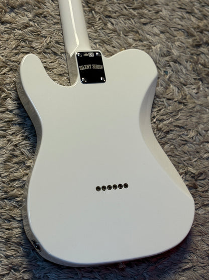 Fender Japan Silent Siren Signature Telecaster with Maple FB in Arctic White JD22030206 (USED)