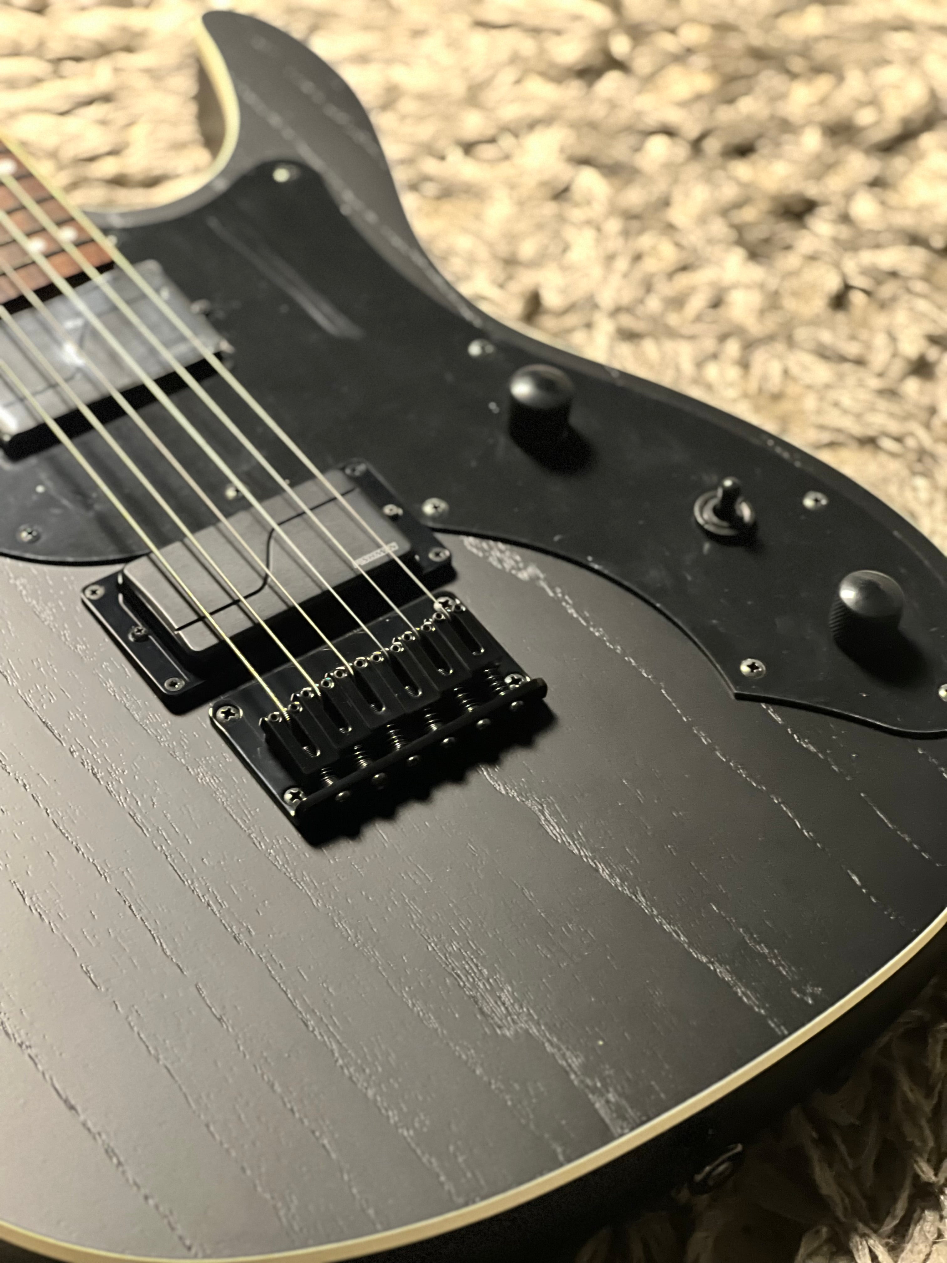 Fujigen FGN Iliad JIL2-ASH-DE664-R/OPB in Open Pore Black G230477
