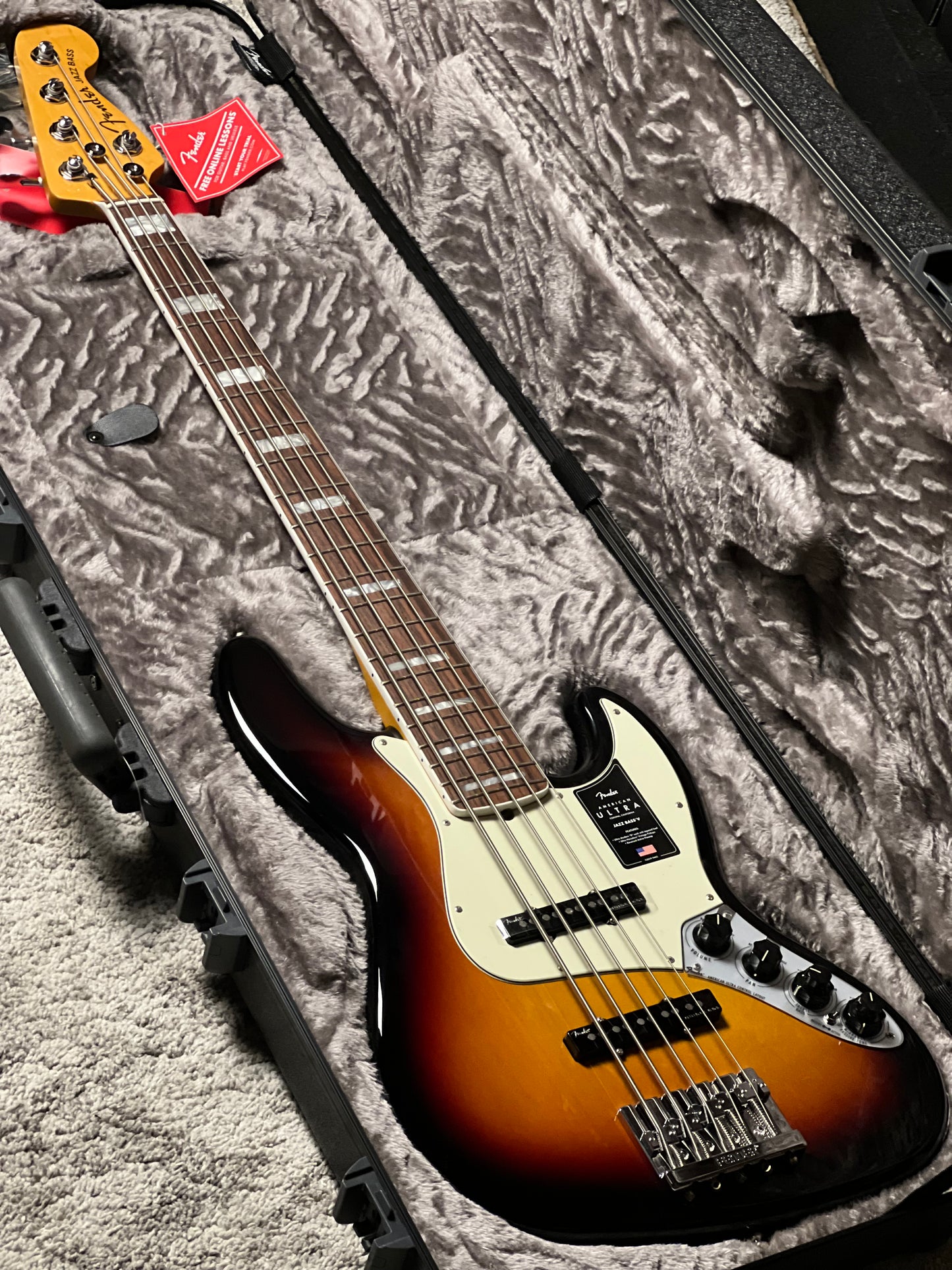 Fender American Ultra Jazz Bass V สี Ultraburst พร้อมฟิงเกอร์บอร์ดไม้ Rosewood 