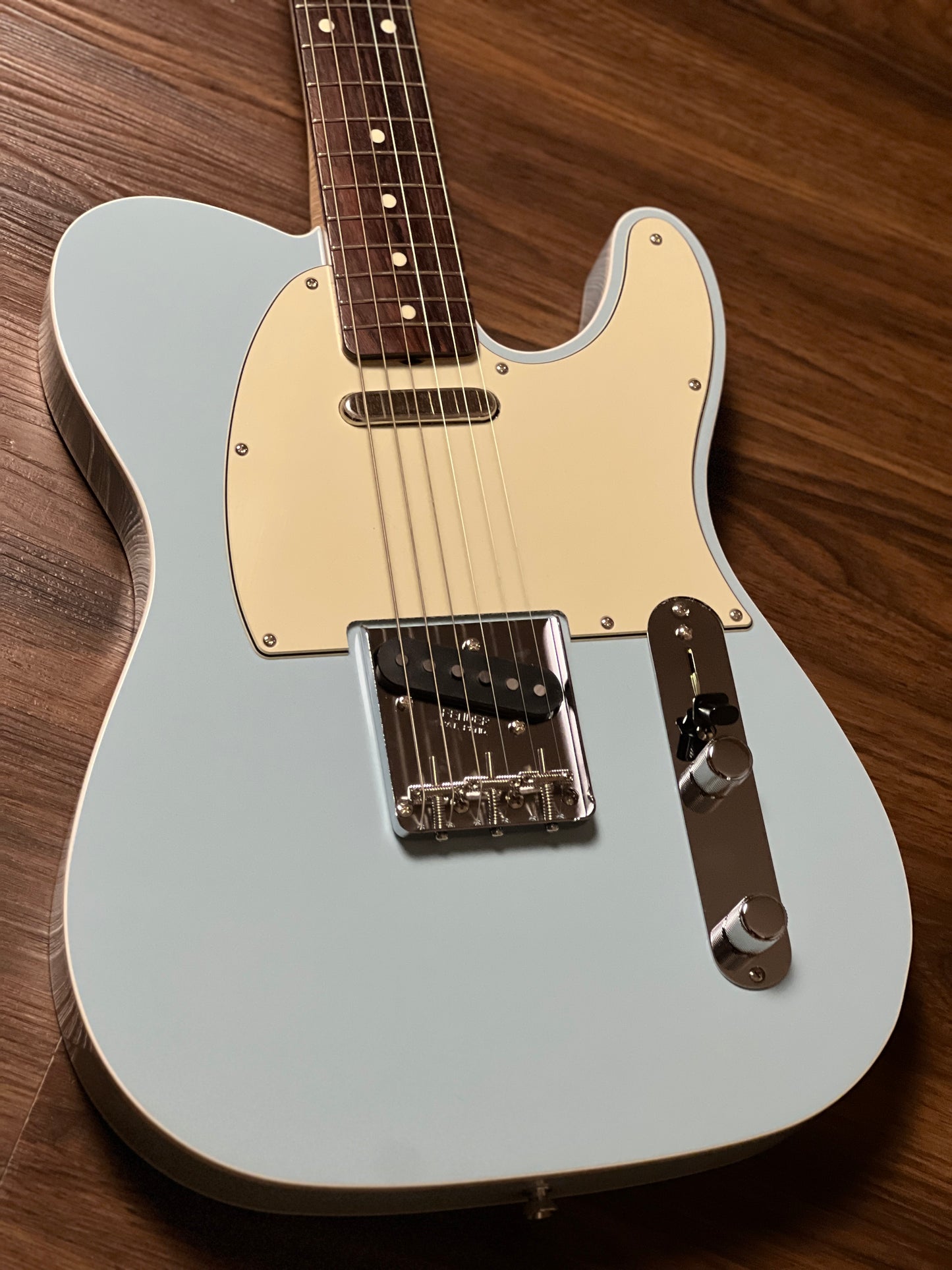 Fender FSR Collection Traditional 60s Telecaster Custom with RW FB in Daphne Blue JD24023716