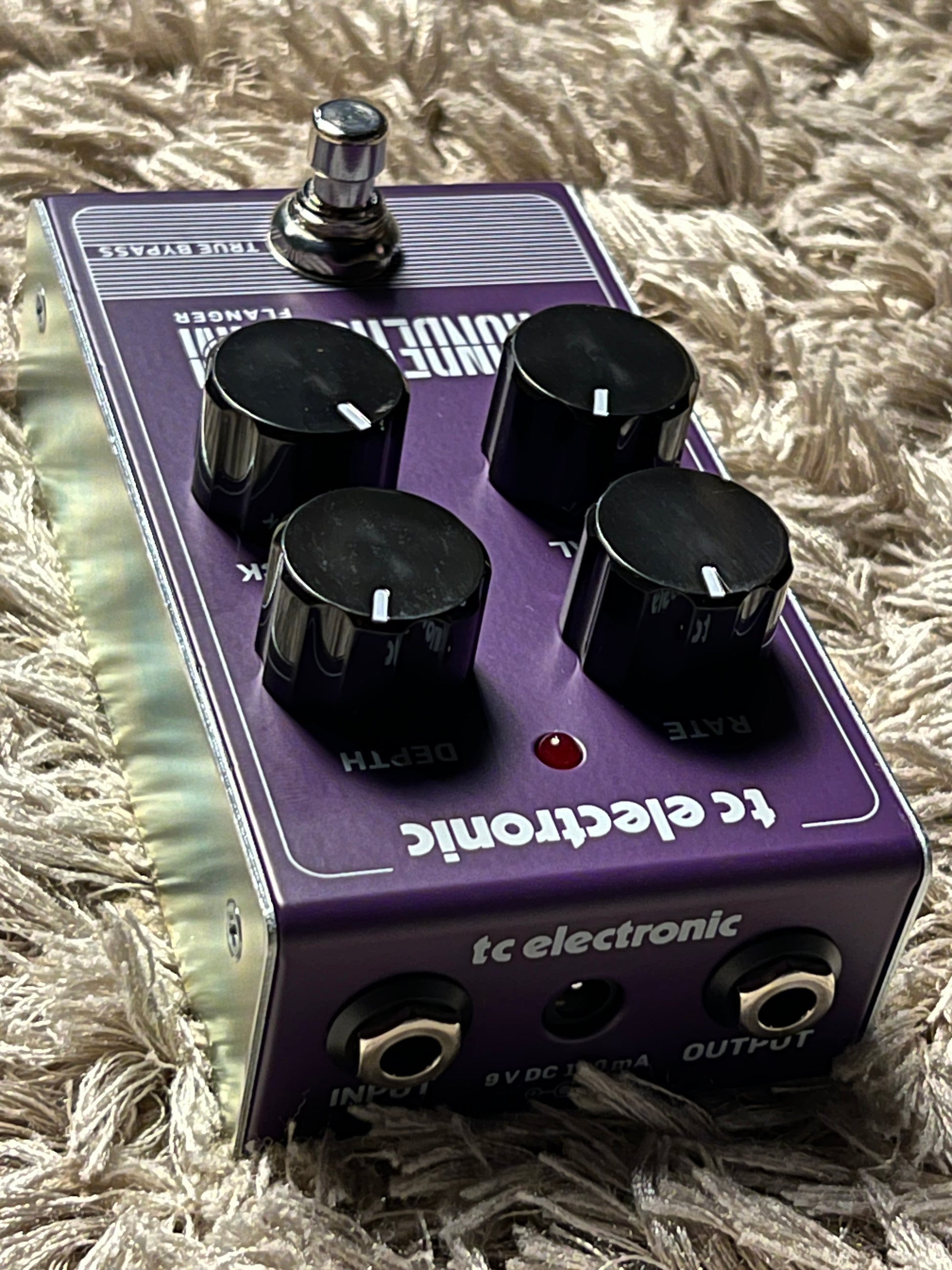 flanger effect pedal TC Electronic Thunderstorm Flanger Guitar Effects Pedal – nafiriguitar.com