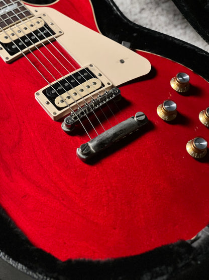 Gibson Les paul Classic in Translucent Cherry w/Case 217230067