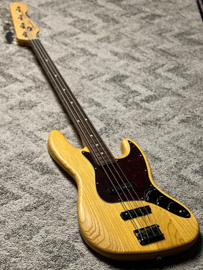 Fender MIJ Limited Jazz Bass Guitar with RW FB in Raw Ash Vintage Natural JD25010606