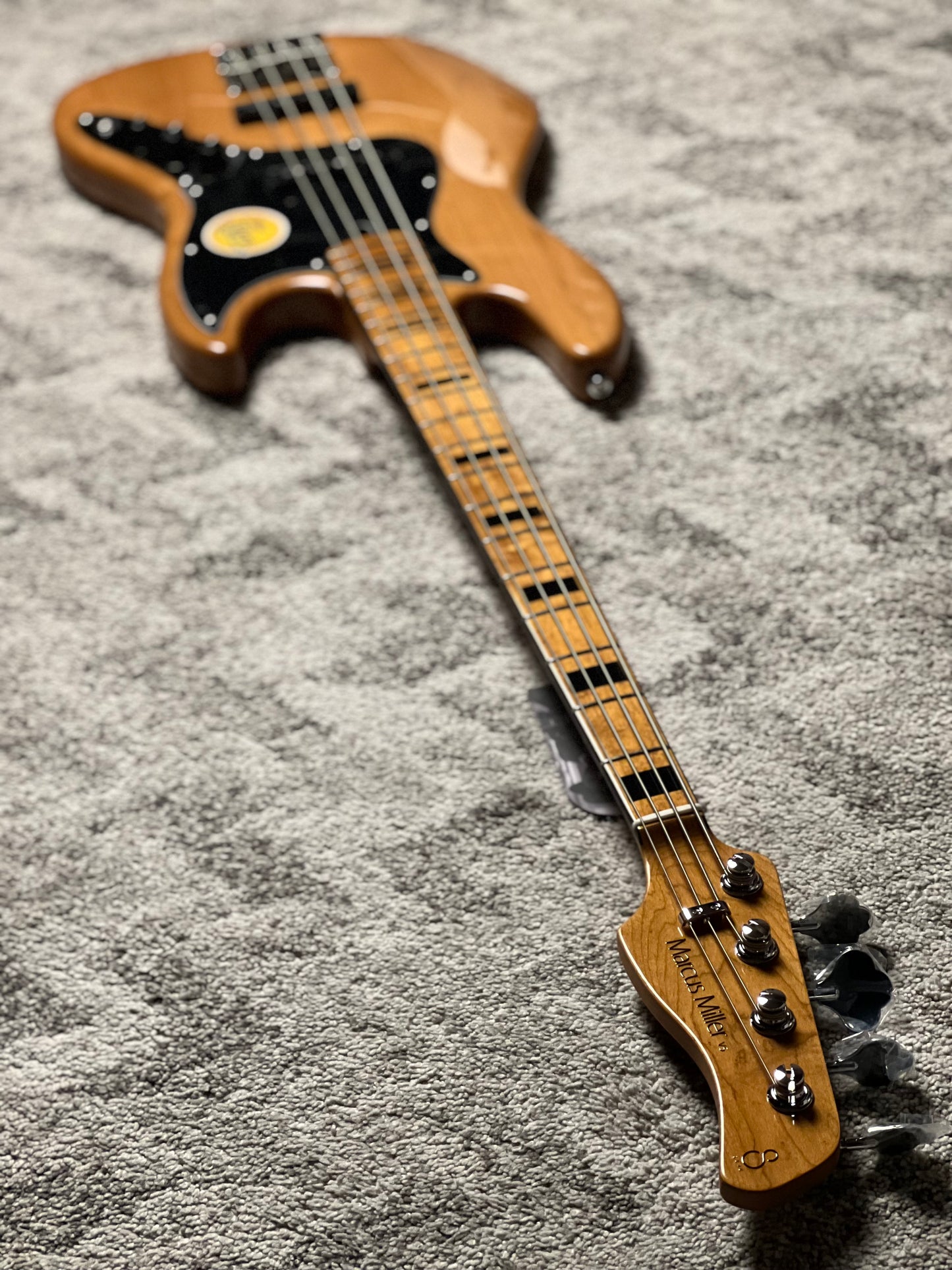 Sire Marcus Miller V5 Alder 4 String in Natural