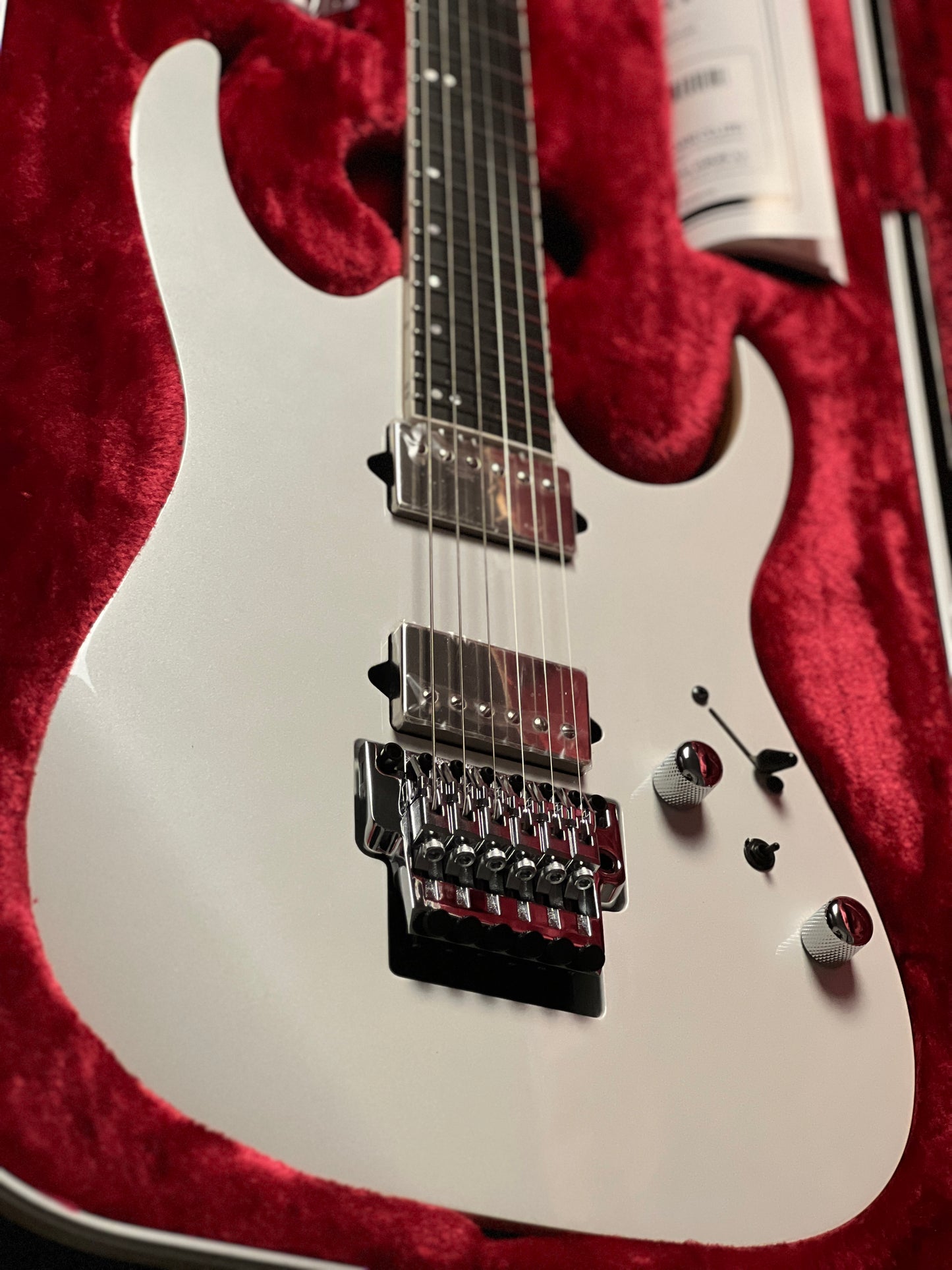 Ibanez Prestige RG5320C-PW in Pearl White F2413264