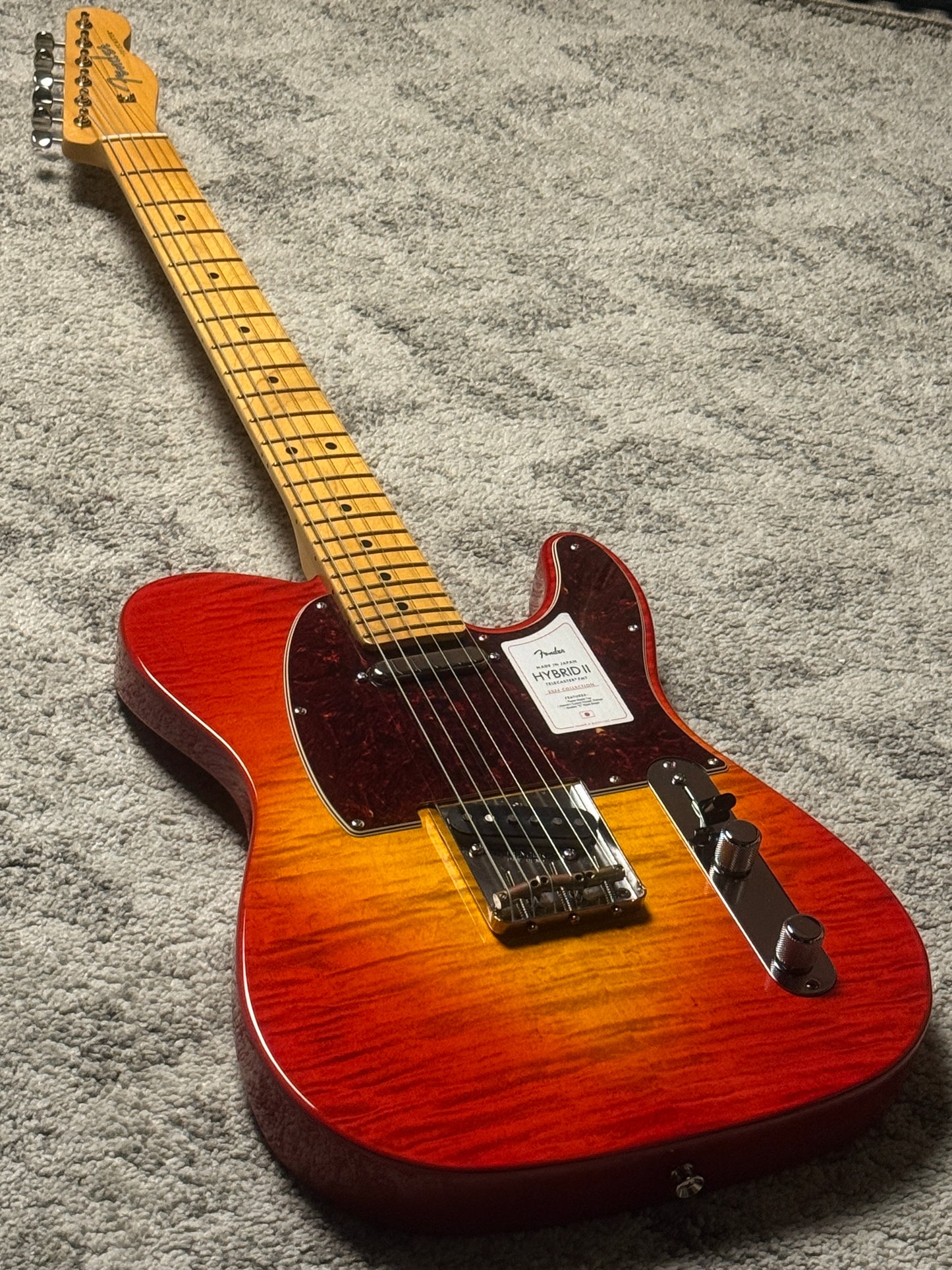 Fender Japan Hybrid II Telecaster with Maple FB in Flame Sunset Orange Transparent JD24010471 (USED)