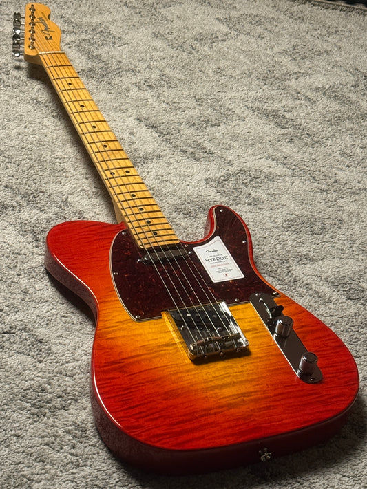 Fender Japan Hybrid II Telecaster with Maple FB in Flame Sunset Orange Transparent JD24010471 (USED)