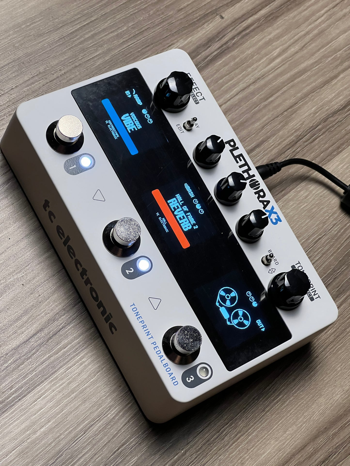 TC Electronic Plethora X3 TonePrint Multi-Effects Pedal –