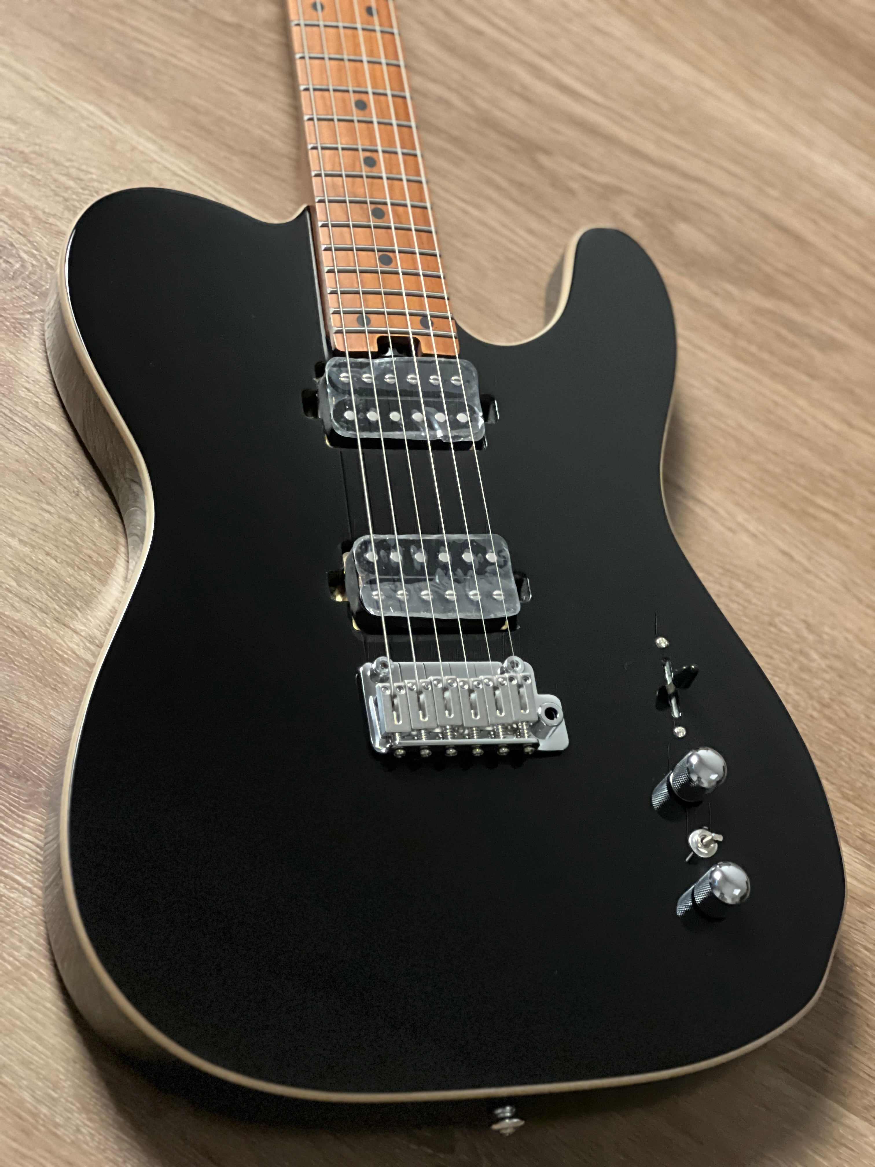 Soloking MT-1 Modern HH 24 Pro in Black with 9 Sound Switch